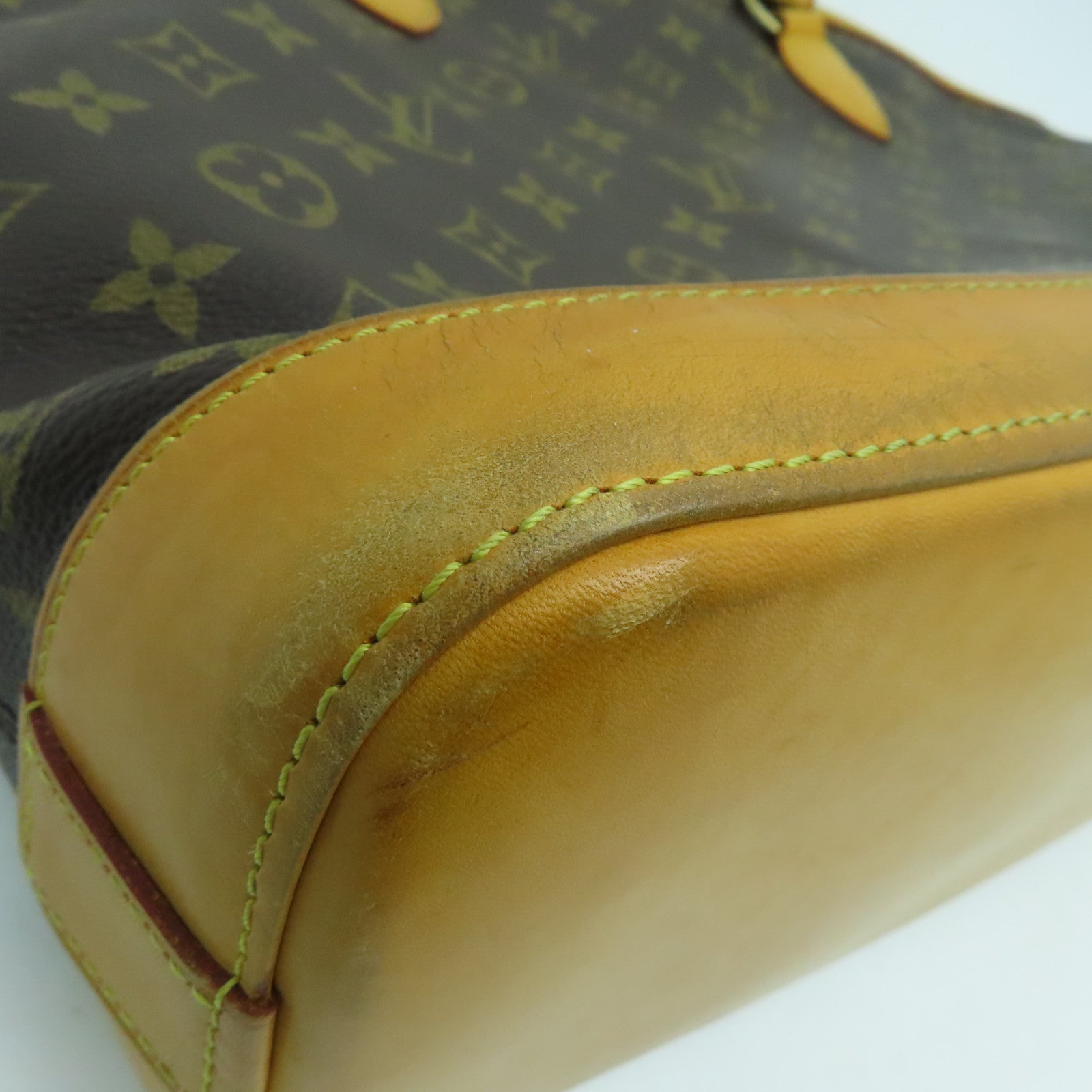 LOUIS VUITTON Monogram Lockit Horizontal gold buckle handle bag brown