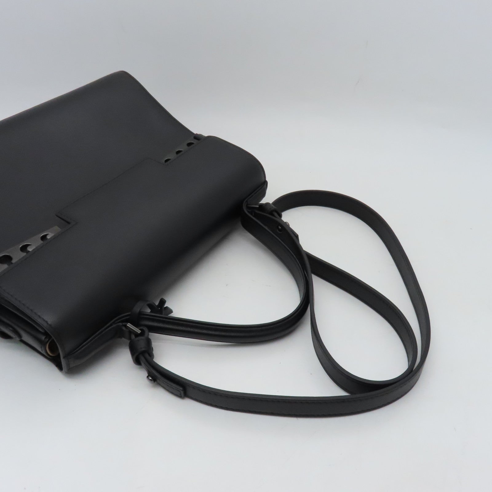 SELECTION Cowhide Leather Tempete MM Handle Shoulder Bag Black