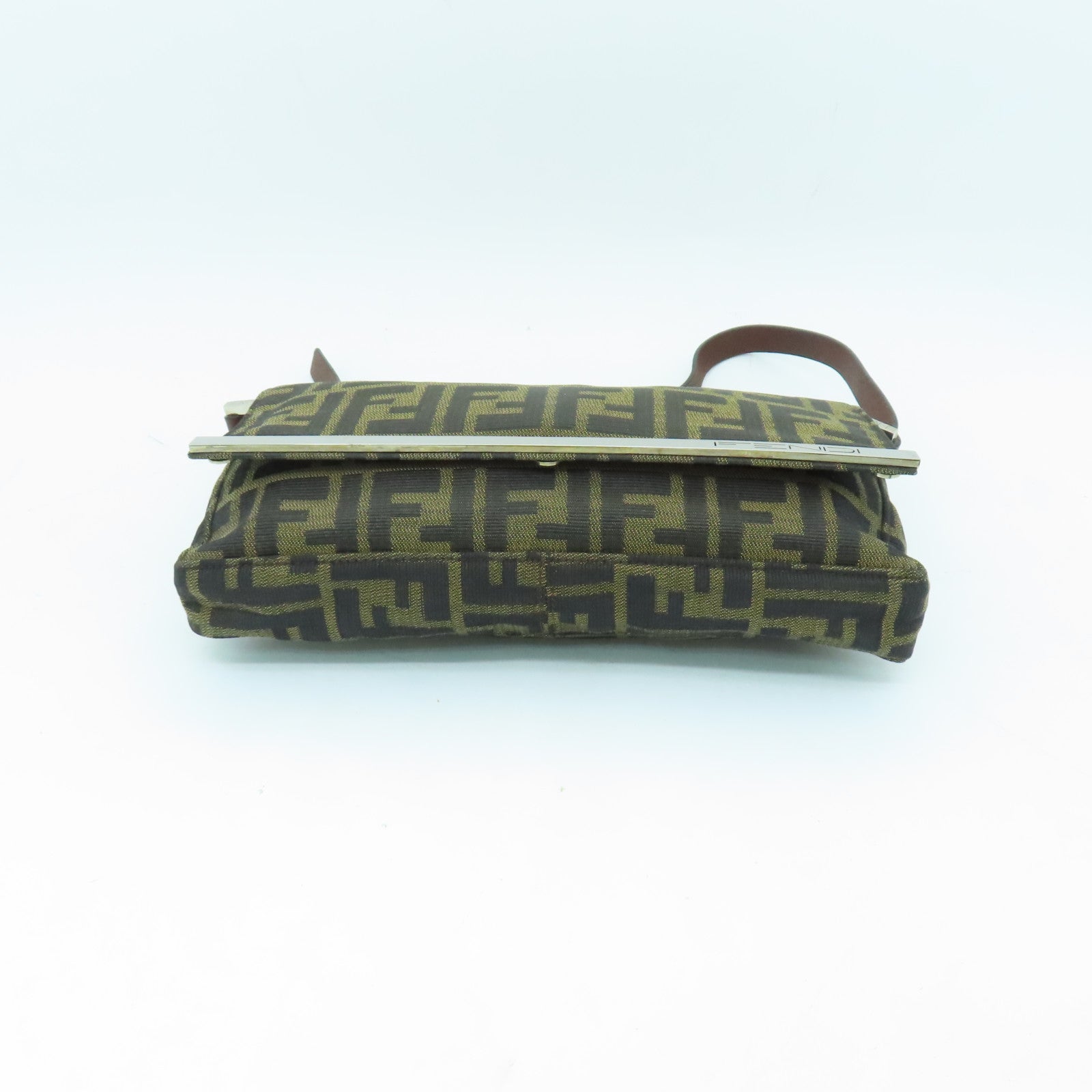 FENDI 帆布Shoulder Bag銀扣肩背袋棕色
