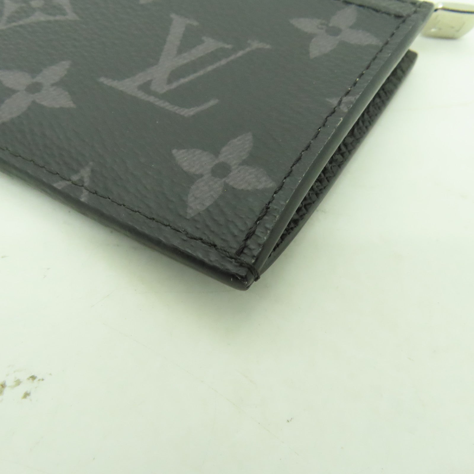 LOUIS VUITTON Monogram Eclipse Card Case銀扣卡片套黒色/灰色