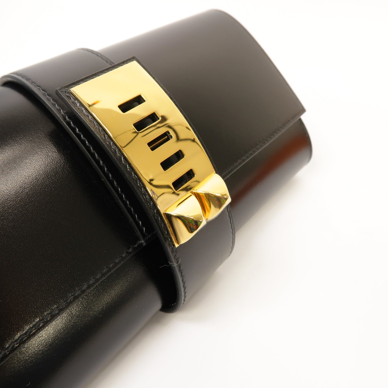 HERMES Box Calf皮革Medor Clutch金扣手拿包黑色