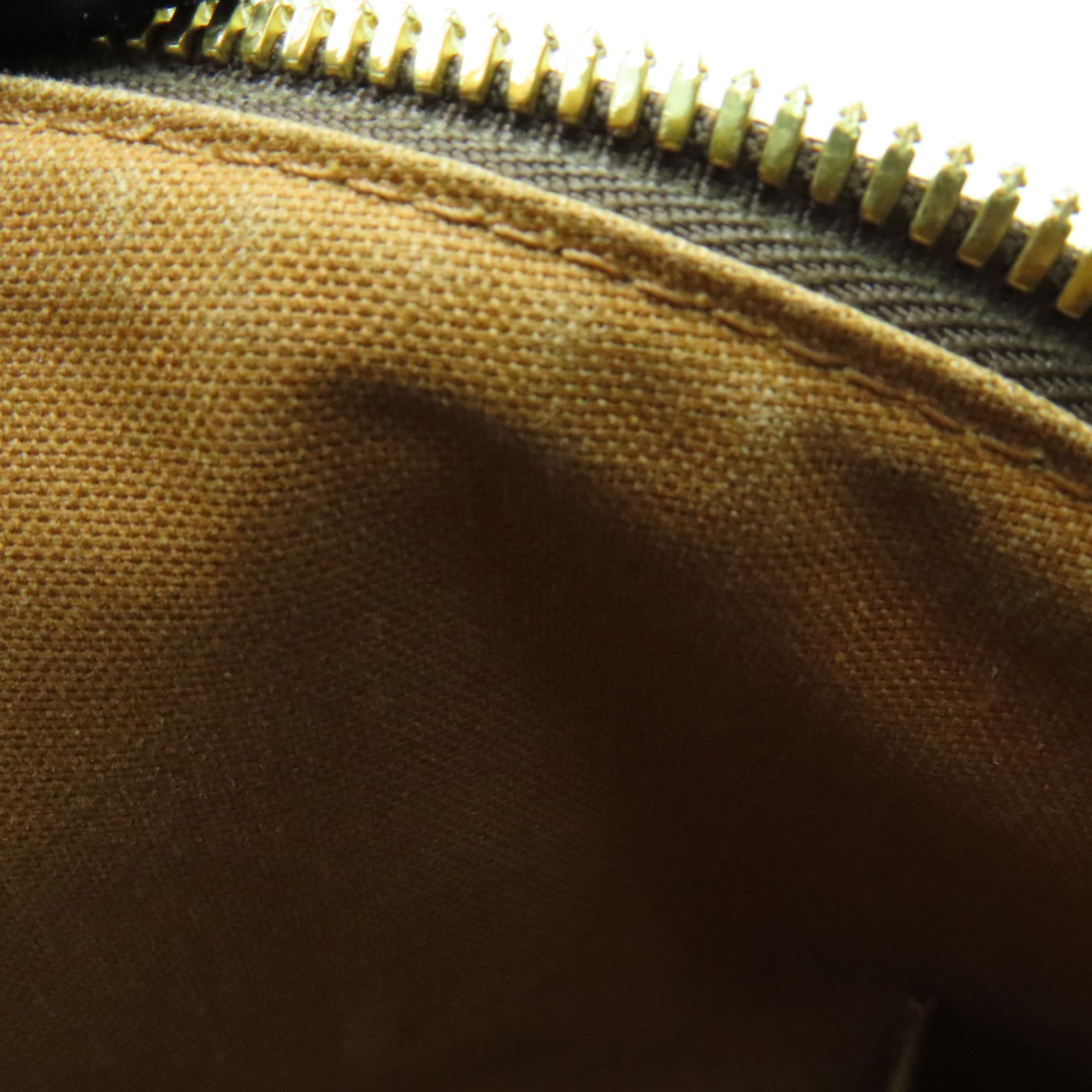 LOUIS VUITTON Monogram Lockit Horizontal gold buckle handle bag brown