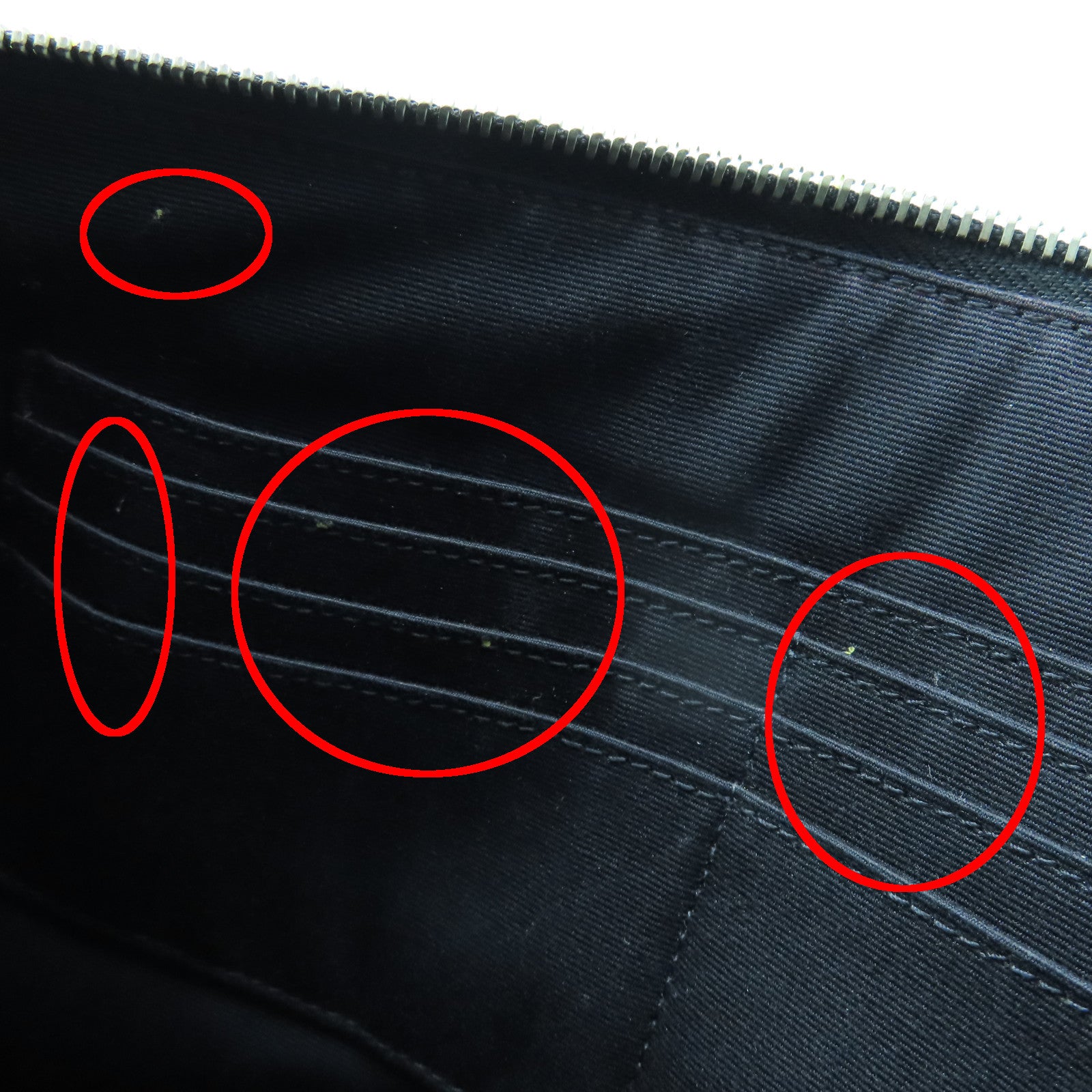 SAINT LAURENT 牛皮皮革Pouch銀扣手拿包黑色