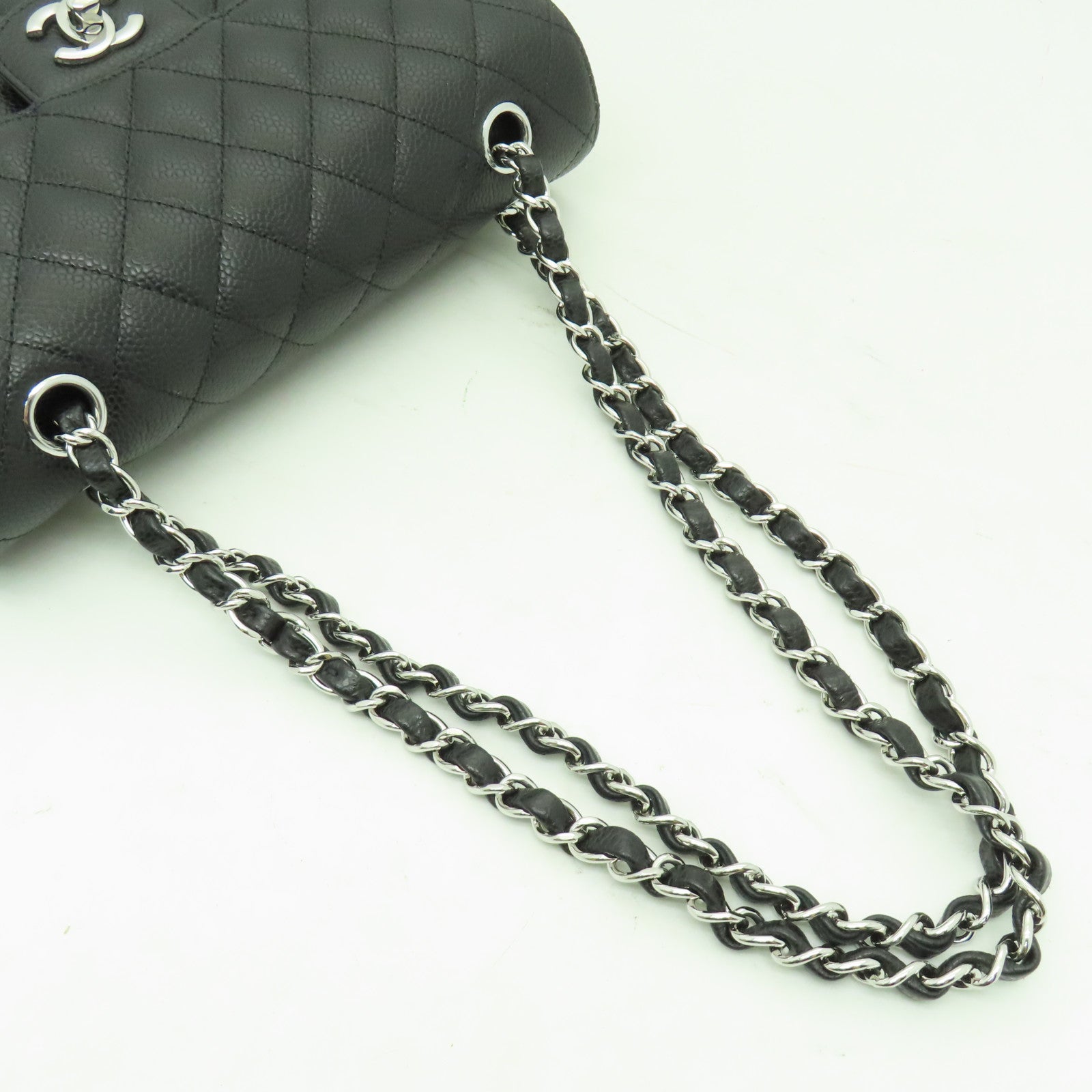 CHANEL 菱格牛皮皮革23cm Shoulder Bag銀扣肩背袋黑色