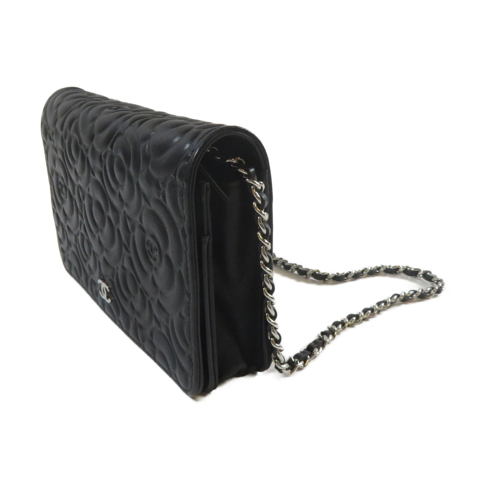 CHANEL 羊皮皮革Camellia Wallet On Chain銀扣鏈帶肩背袋黑色