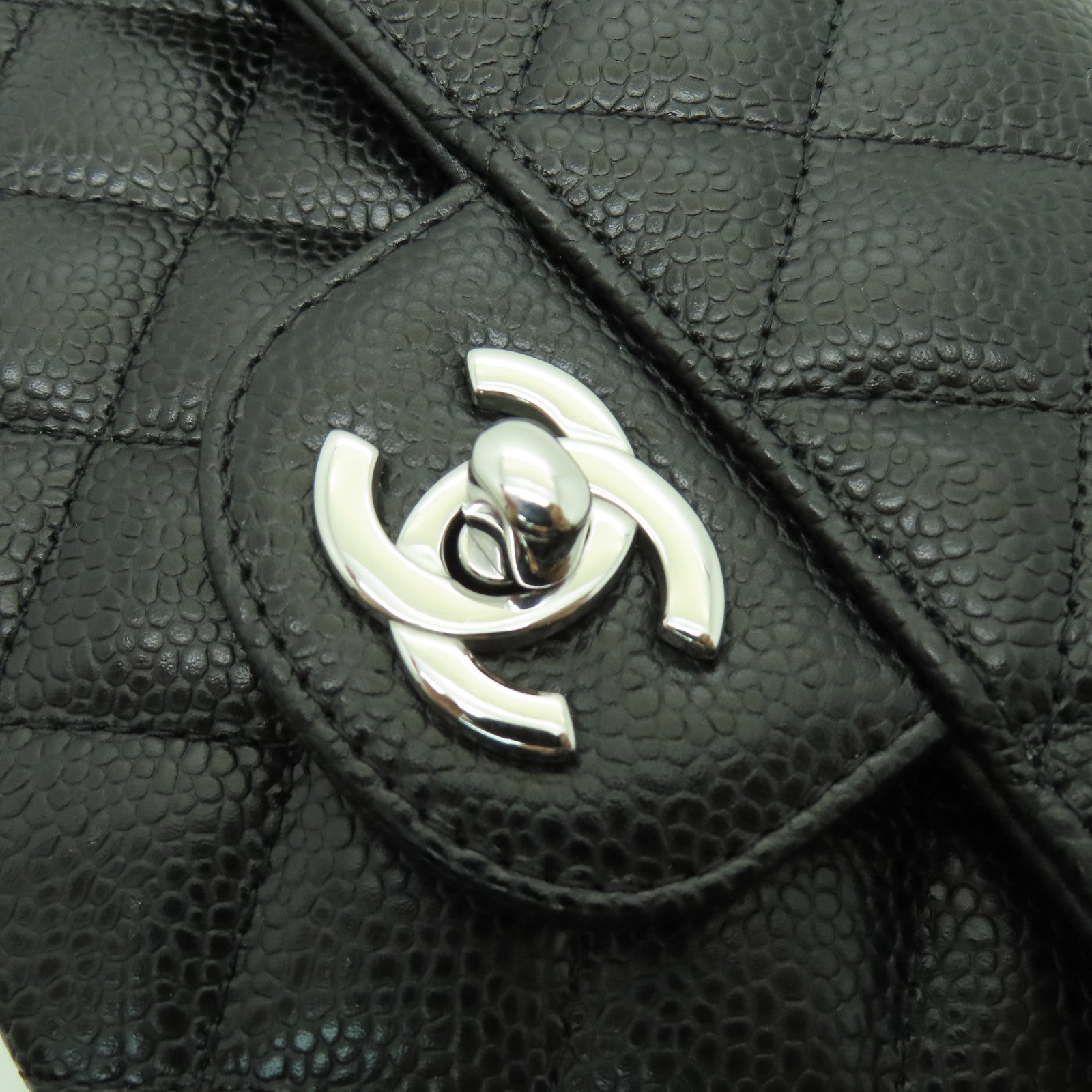 CHANEL 菱格牛皮皮革23cm Shoulder Bag銀扣肩背袋黑色