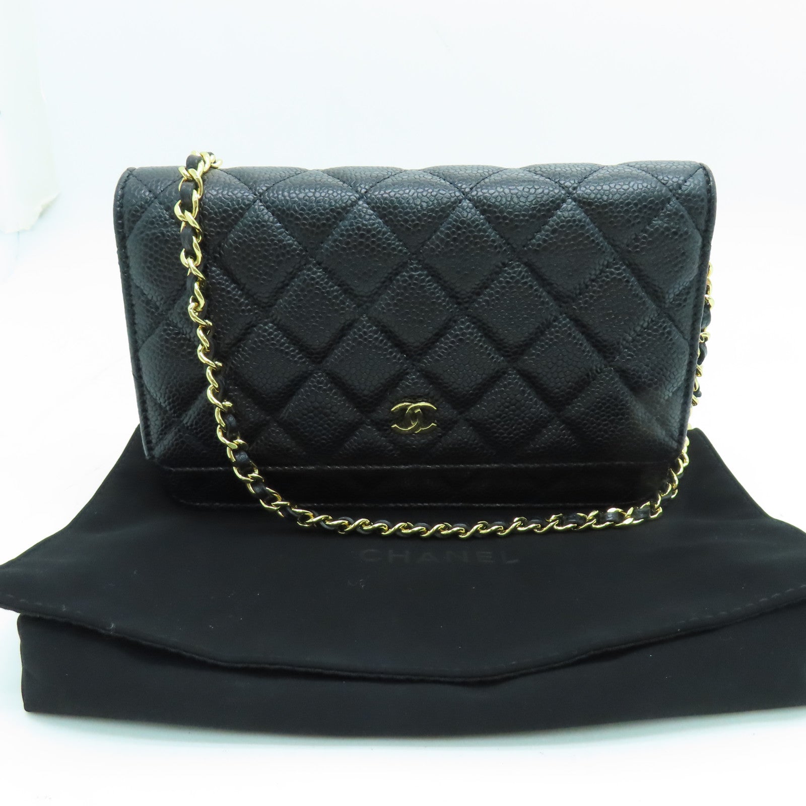 CHANEL 菱格Caviar皮革Wallet On Chain金扣鏈帶肩背袋黑色