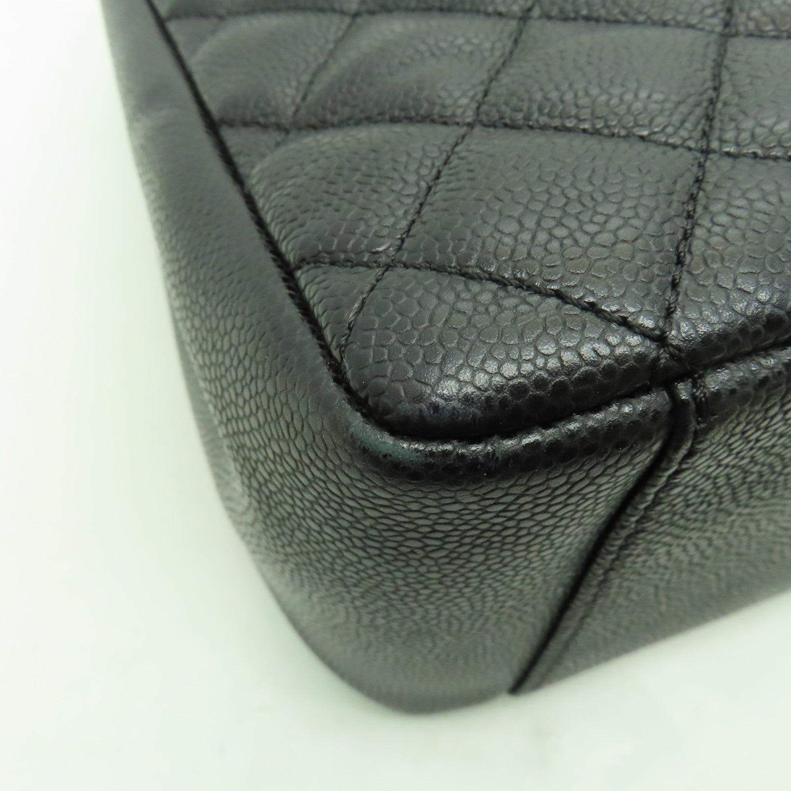 CHANEL 菱格Caviar皮革GST金扣肩背袋黑色
