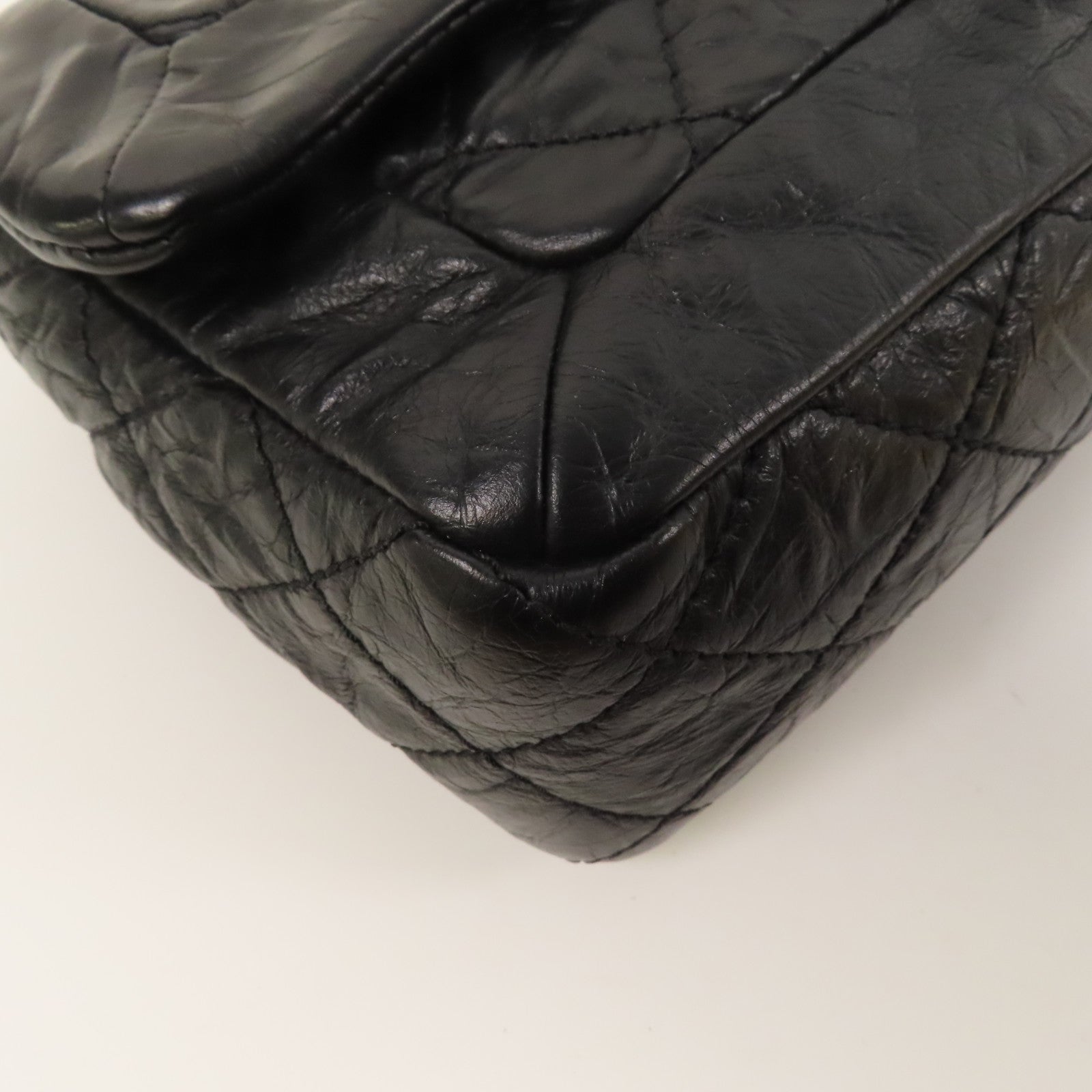 CHANEL Caviar皮革Chain Shoulder銀扣鏈帶肩背袋黑色