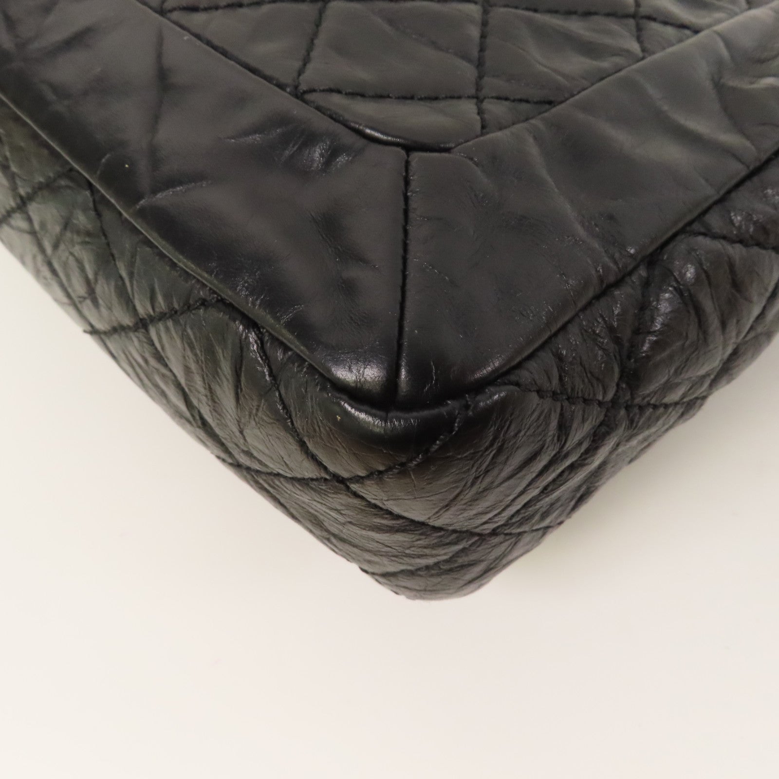CHANEL Caviar皮革Chain Shoulder銀扣鏈帶肩背袋黑色