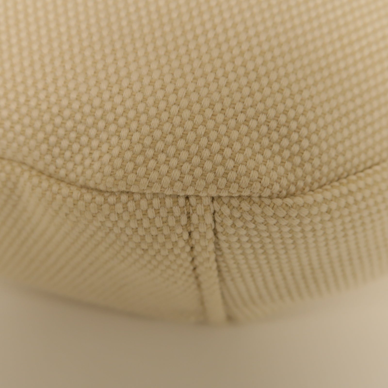 BURBERRY 帆布Waist Bag腰包黒色/白色