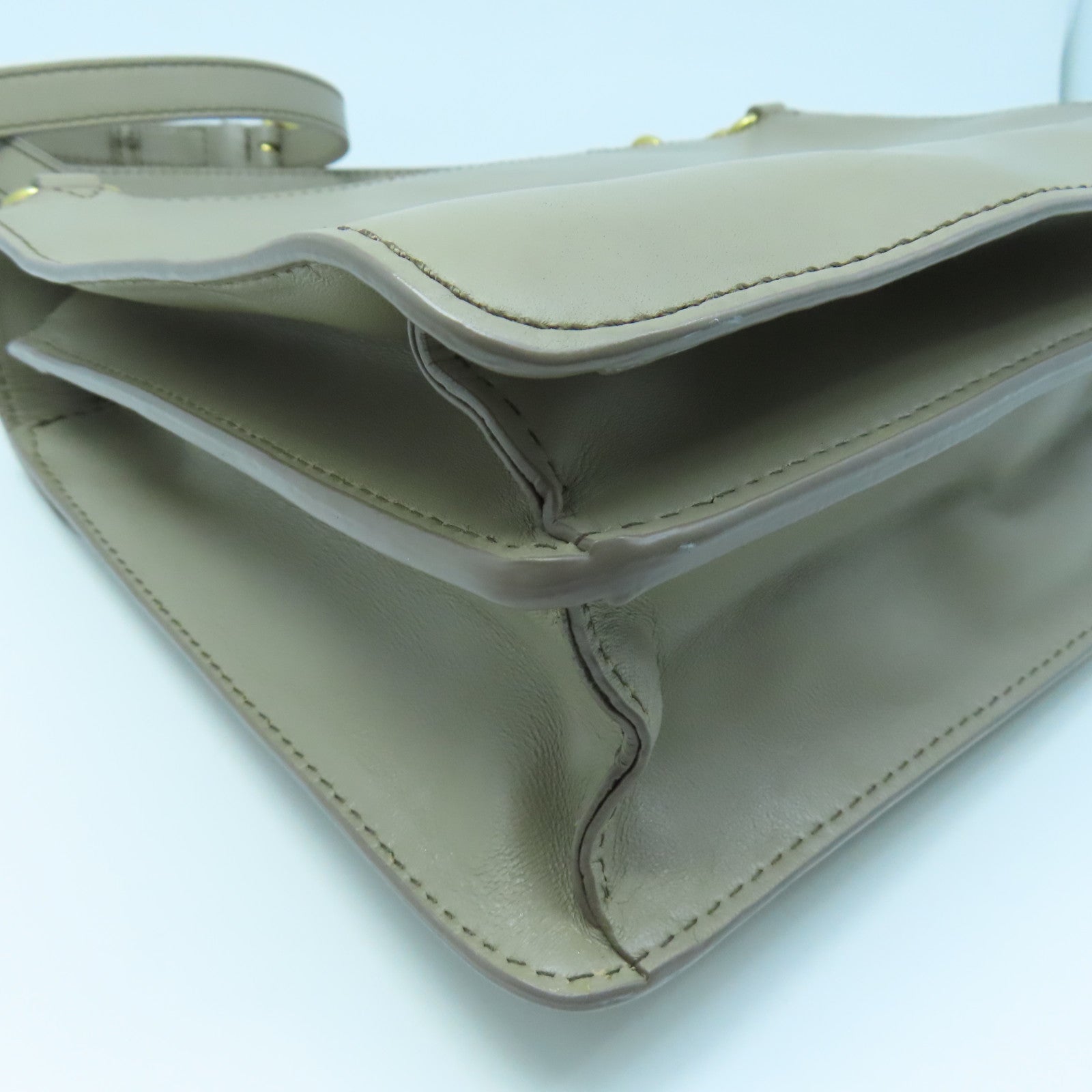 MARC JACOBS cowhide leather 2 Way Shoulder gold buckle handle shoulder bag gray
