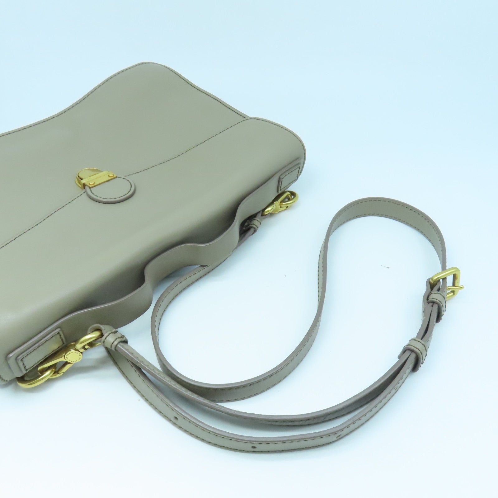 MARC JACOBS cowhide leather 2 Way Shoulder gold buckle handle shoulder bag gray
