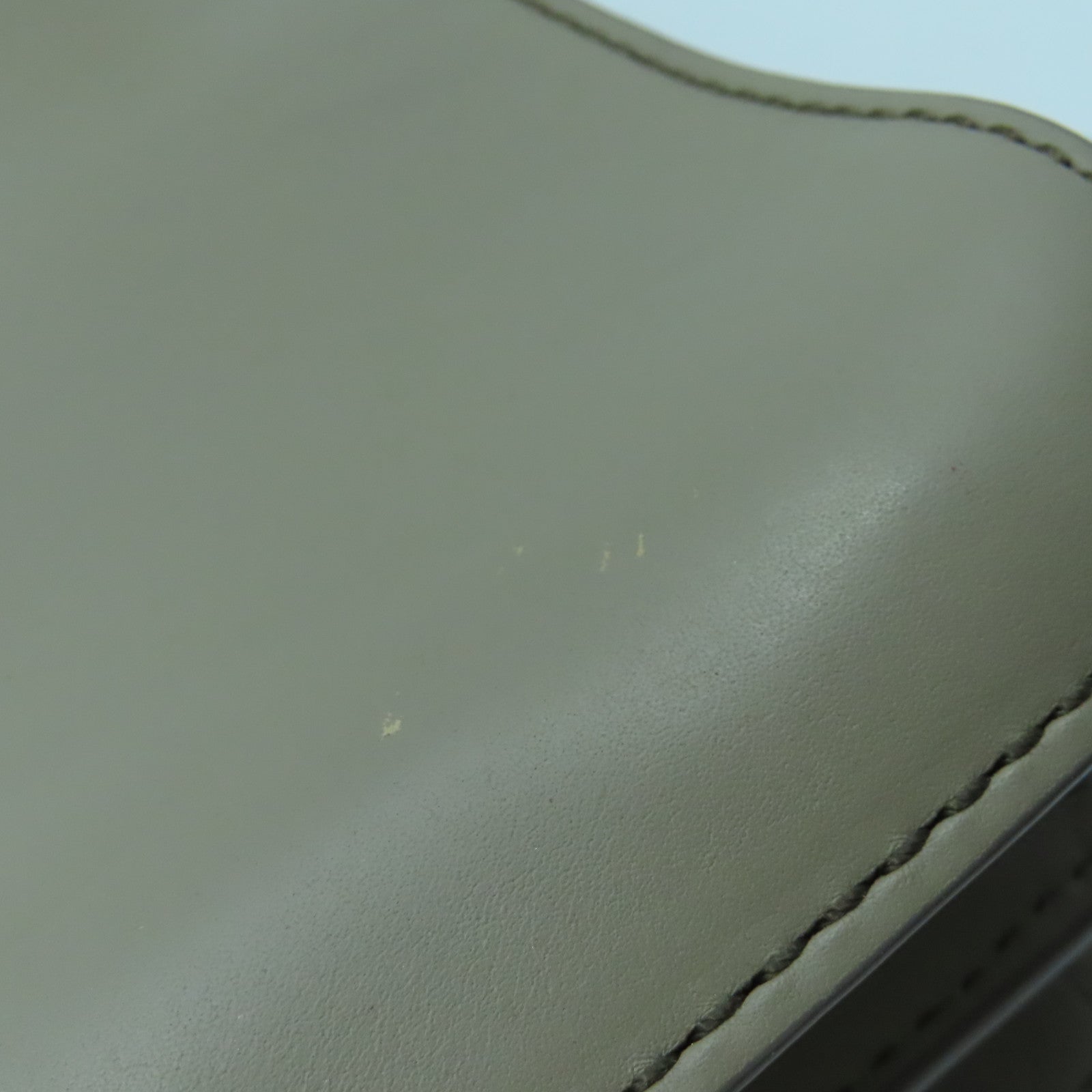 MARC JACOBS cowhide leather 2 Way Shoulder gold buckle handle shoulder bag gray