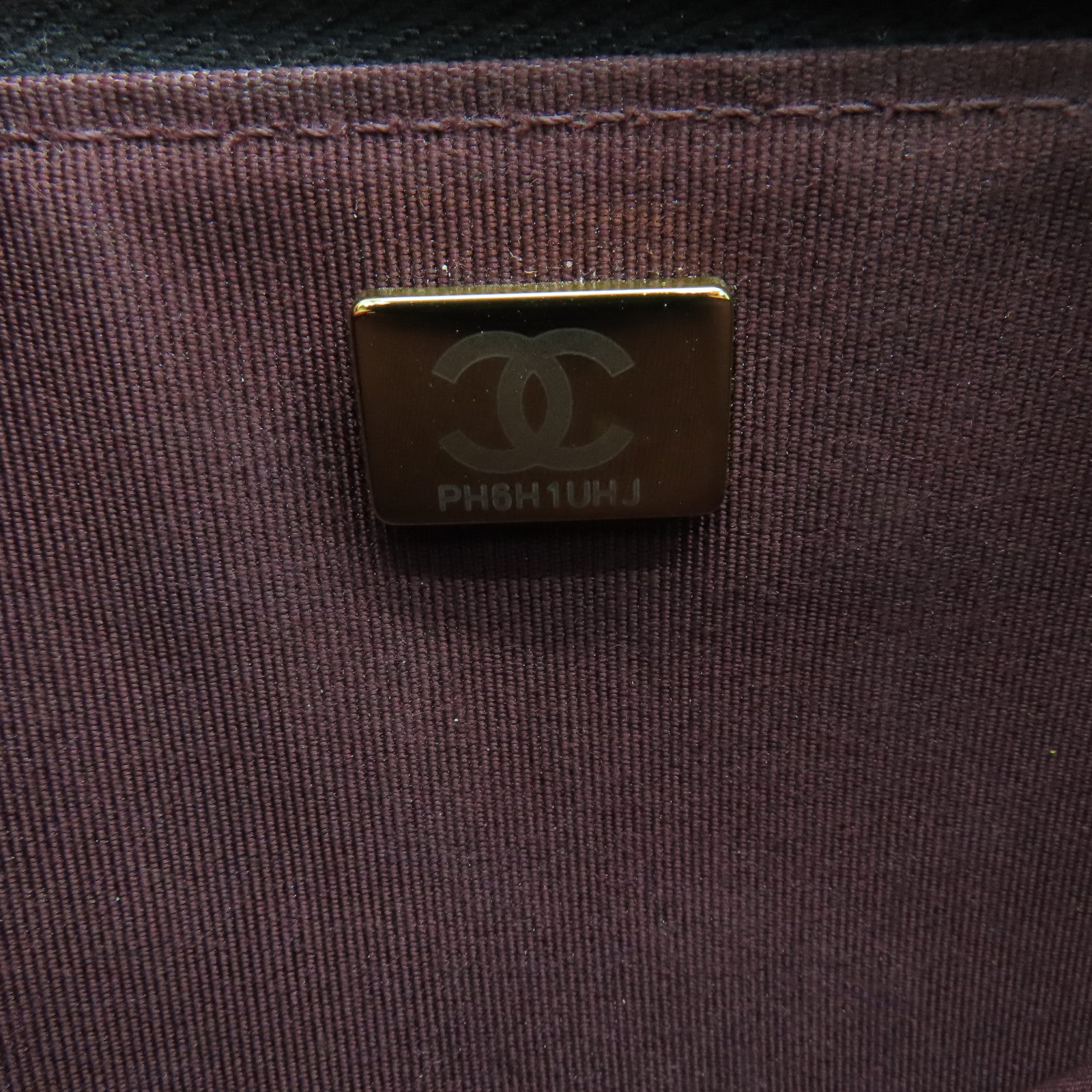 CHANEL 菱格Caviar皮革Wallet On Chain金扣鏈帶肩背袋黑色