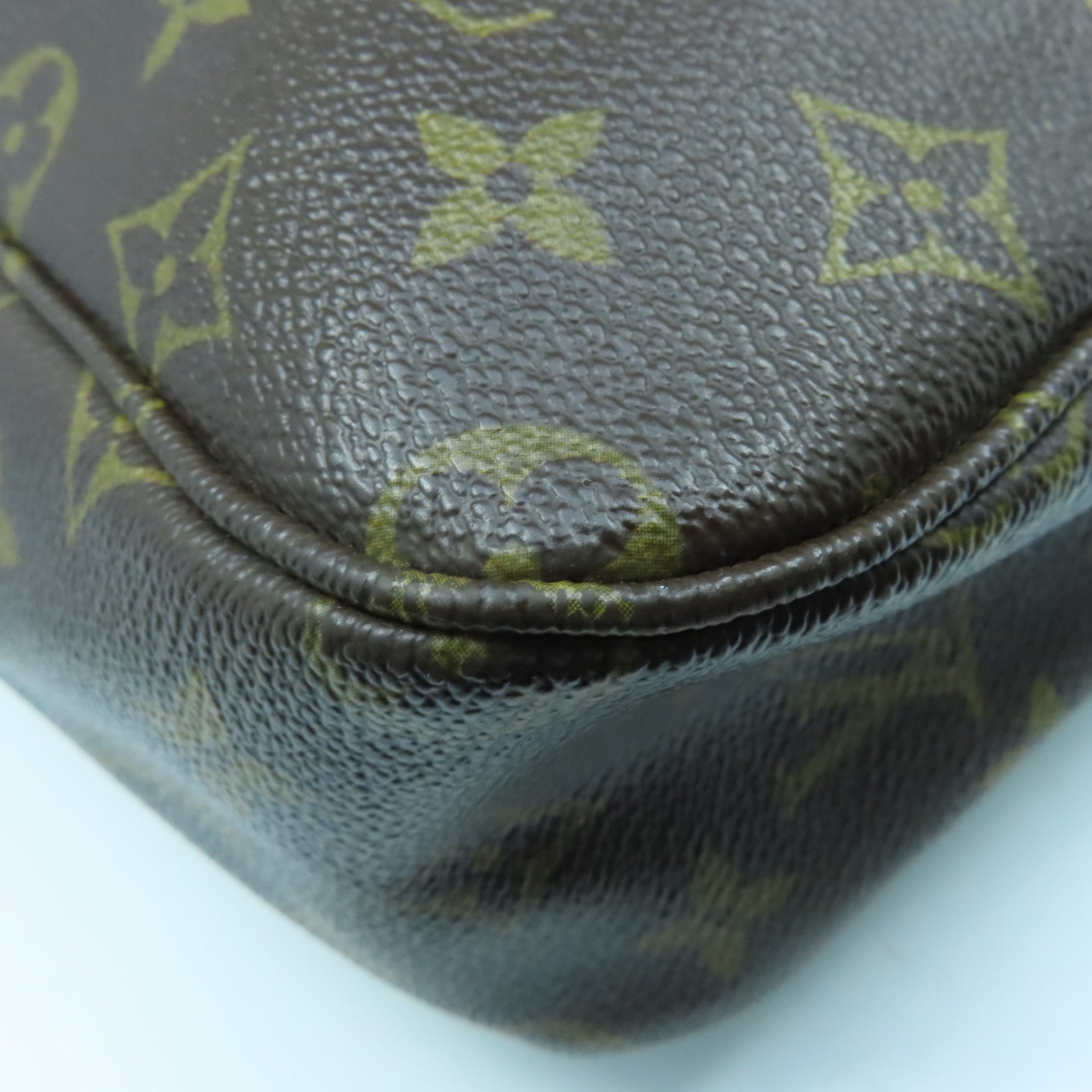 LOUIS VUITTON Monogram Sac Bosphore金扣手挽肩背兩用袋啡色