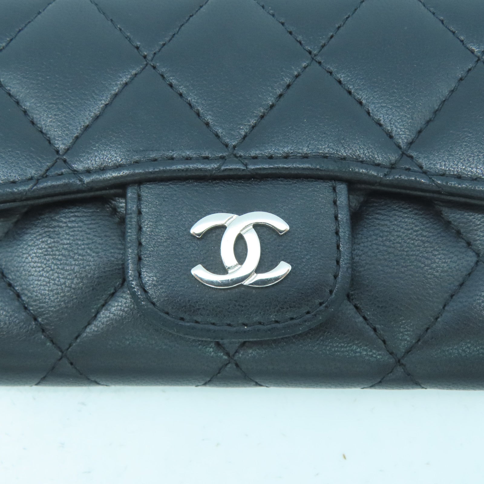 CHANEL 菱格羊皮皮革Card Case銀扣卡片套黑色