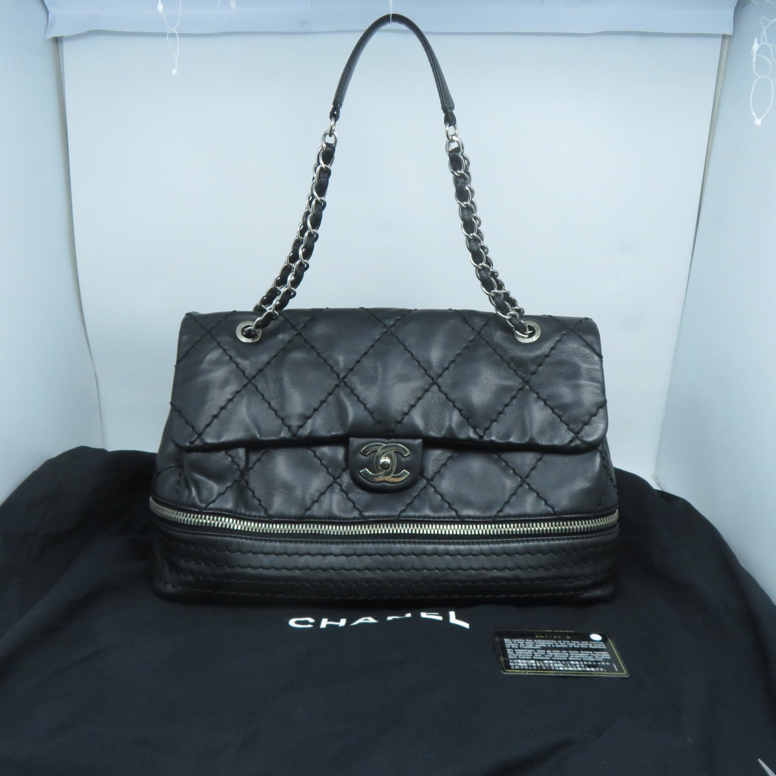 CHANEL 菱格牛皮皮革Chain Shoulder Bag銀扣鏈帶肩背袋黑色