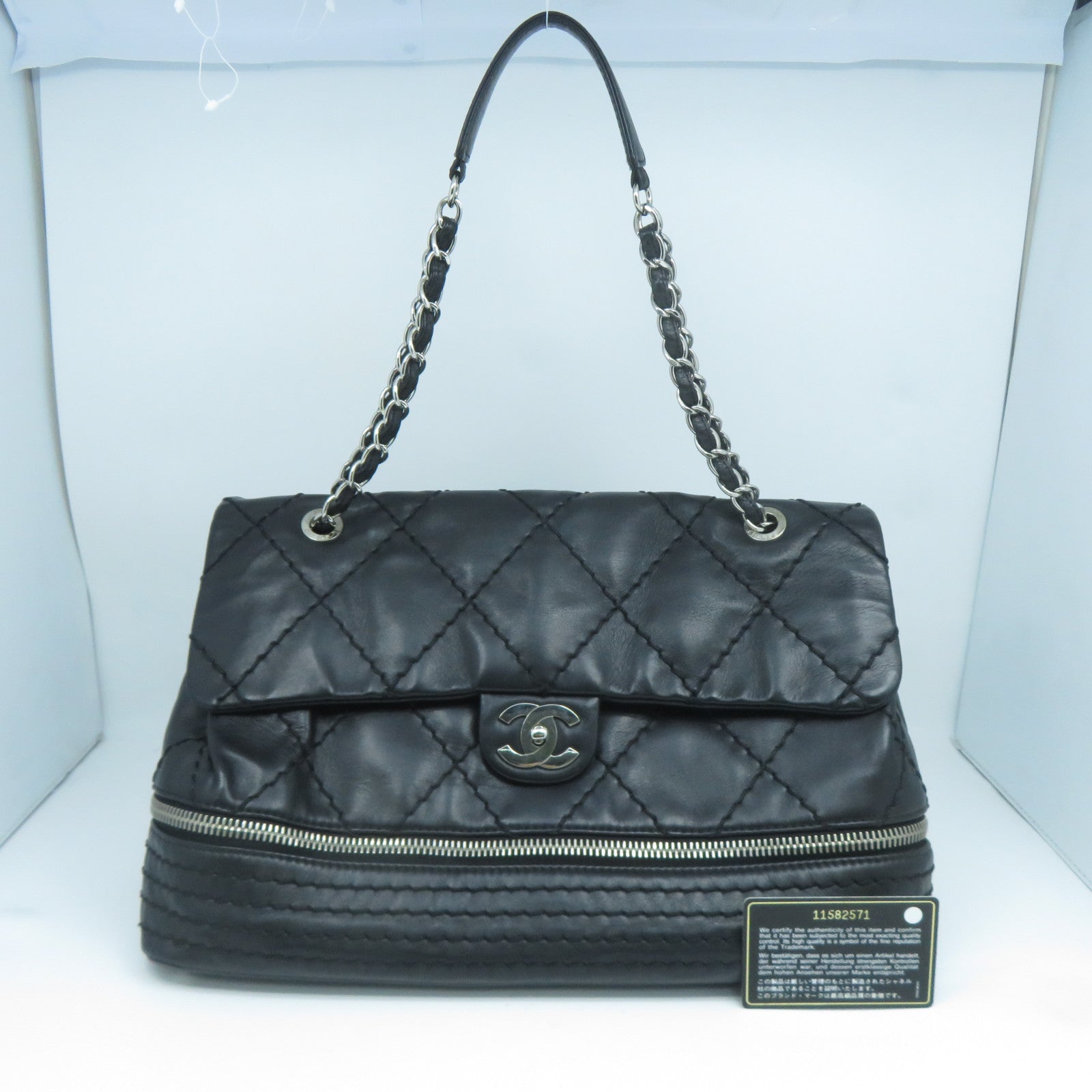 CHANEL 菱格牛皮皮革Chain Shoulder Bag銀扣鏈帶肩背袋黑色