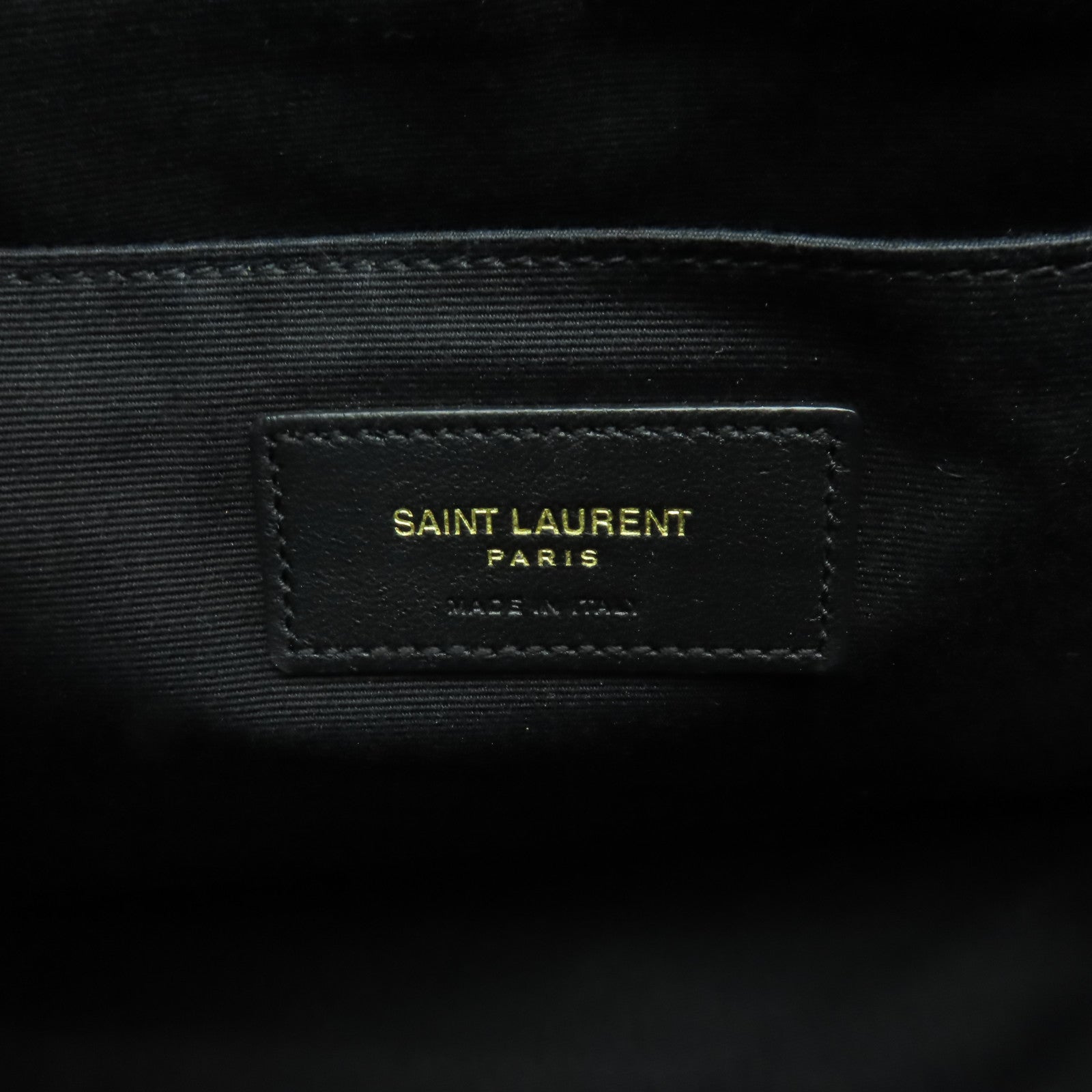 SAINT LAURENT 牛皮皮革Pouch金扣手拿包黑色