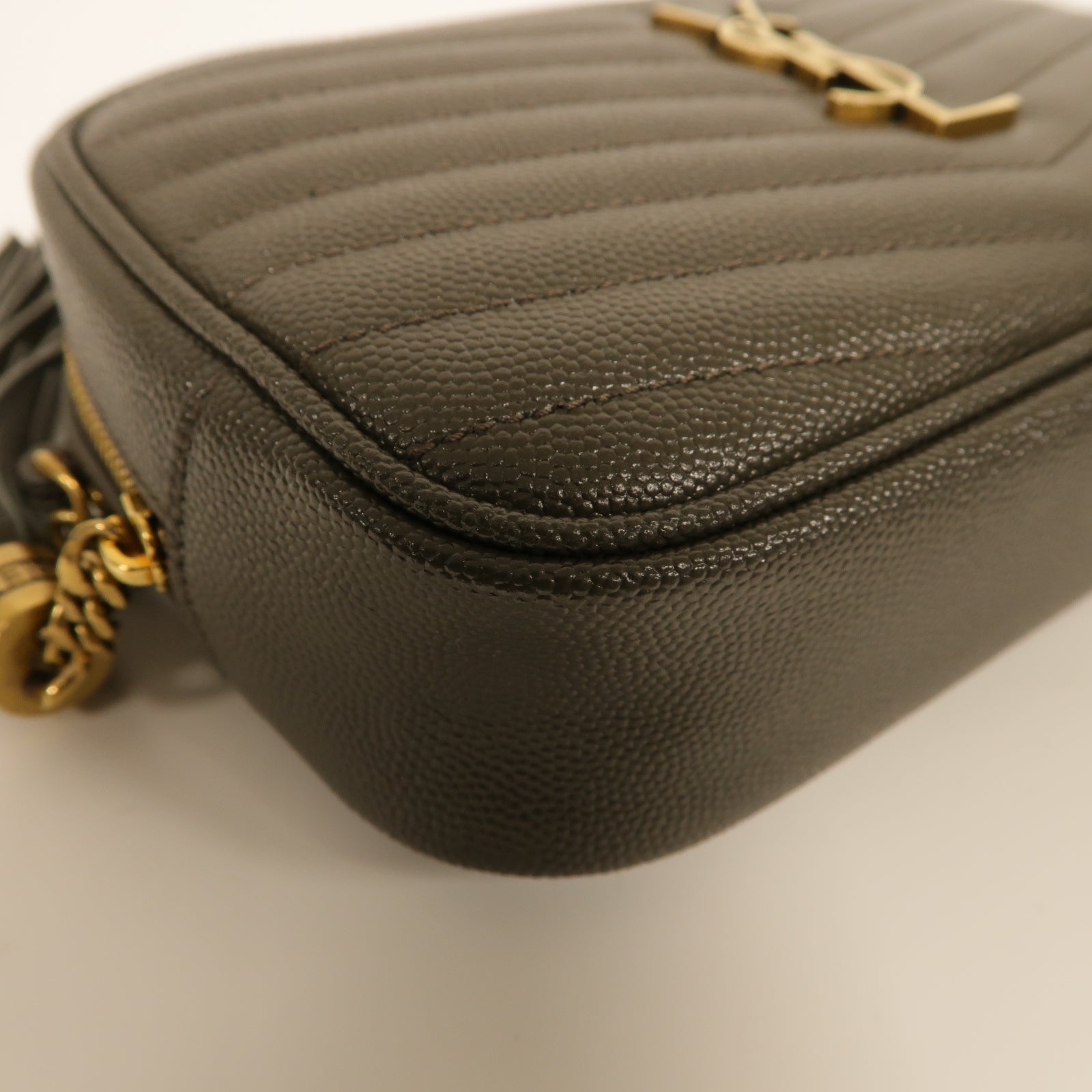 SAINT LAURENT 牛皮皮革Lou Mini Bag金扣鏈帶肩背袋灰色