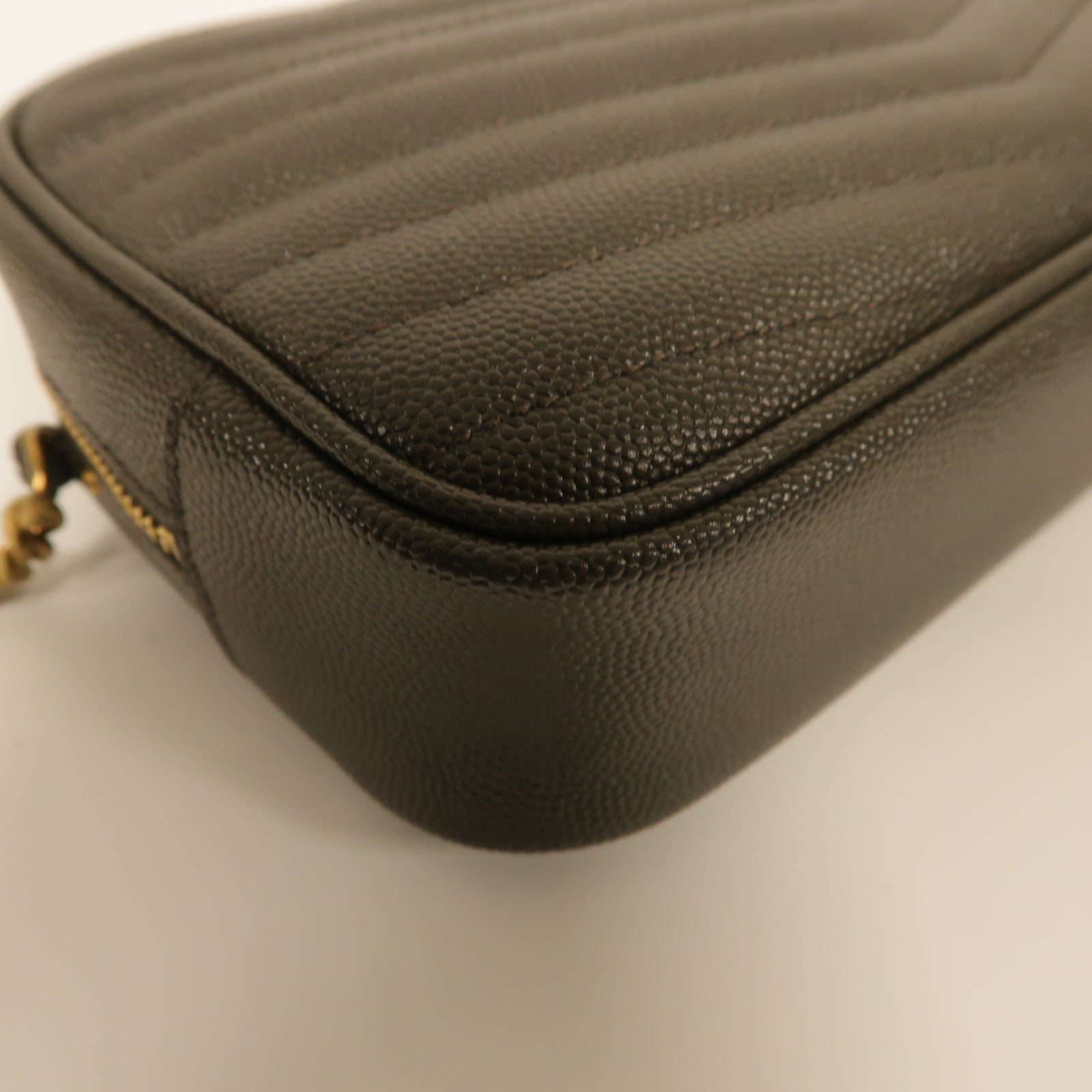 SAINT LAURENT 牛皮皮革Lou Mini Bag金扣鏈帶肩背袋灰色