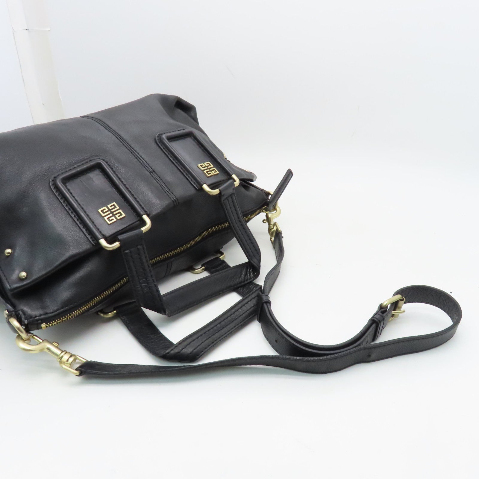 GIVENCHY Leather 2 Way Shoulder Bag Black