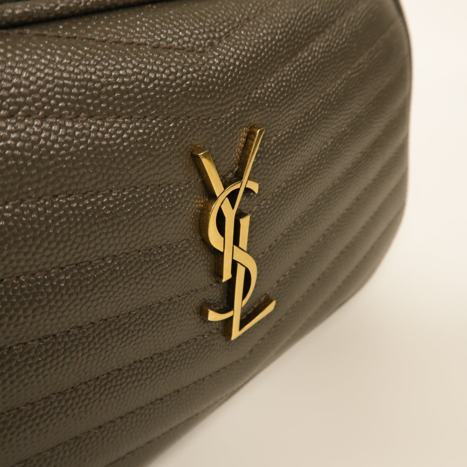 SAINT LAURENT 牛皮皮革Lou Mini Bag金扣鏈帶肩背袋灰色