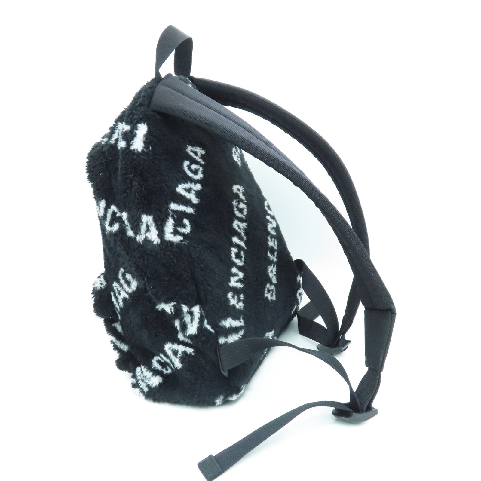 BALENCIAGA 毛茸Backpack銀扣背包黑色