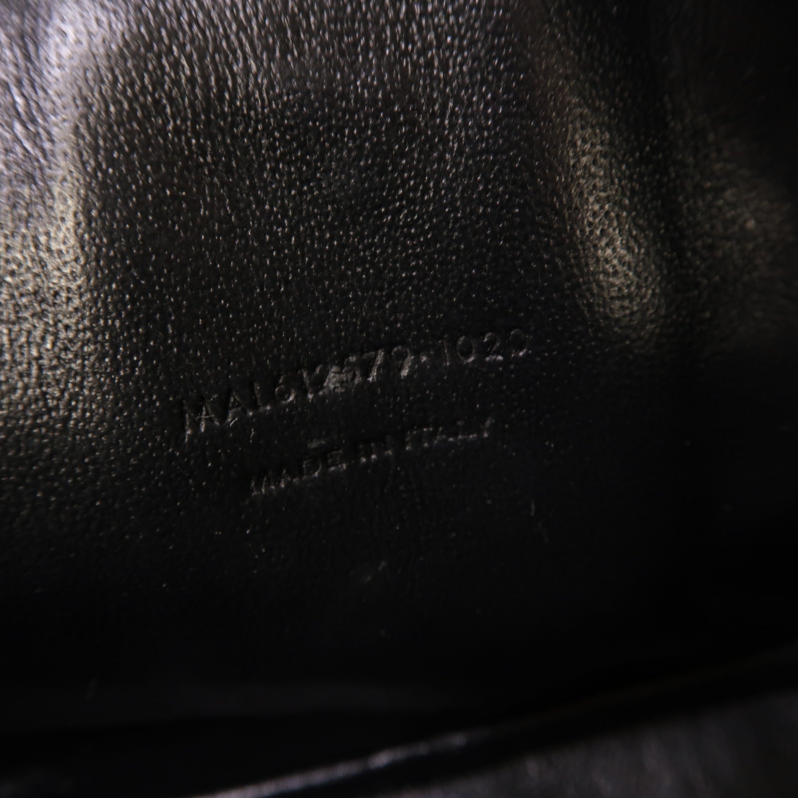 SAINT LAURENT 牛皮皮革Lou Mini Bag金扣鏈帶肩背袋灰色