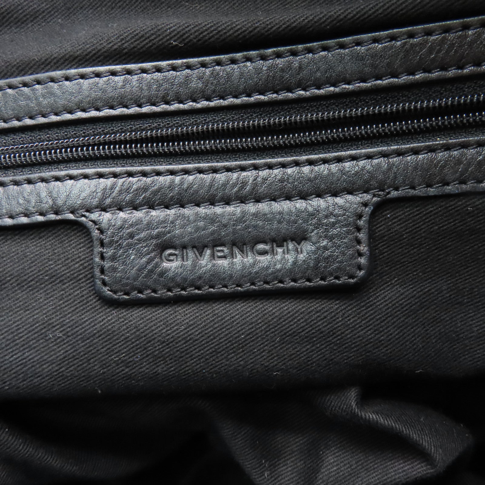 GIVENCHY Leather 2 Way Shoulder Bag Black