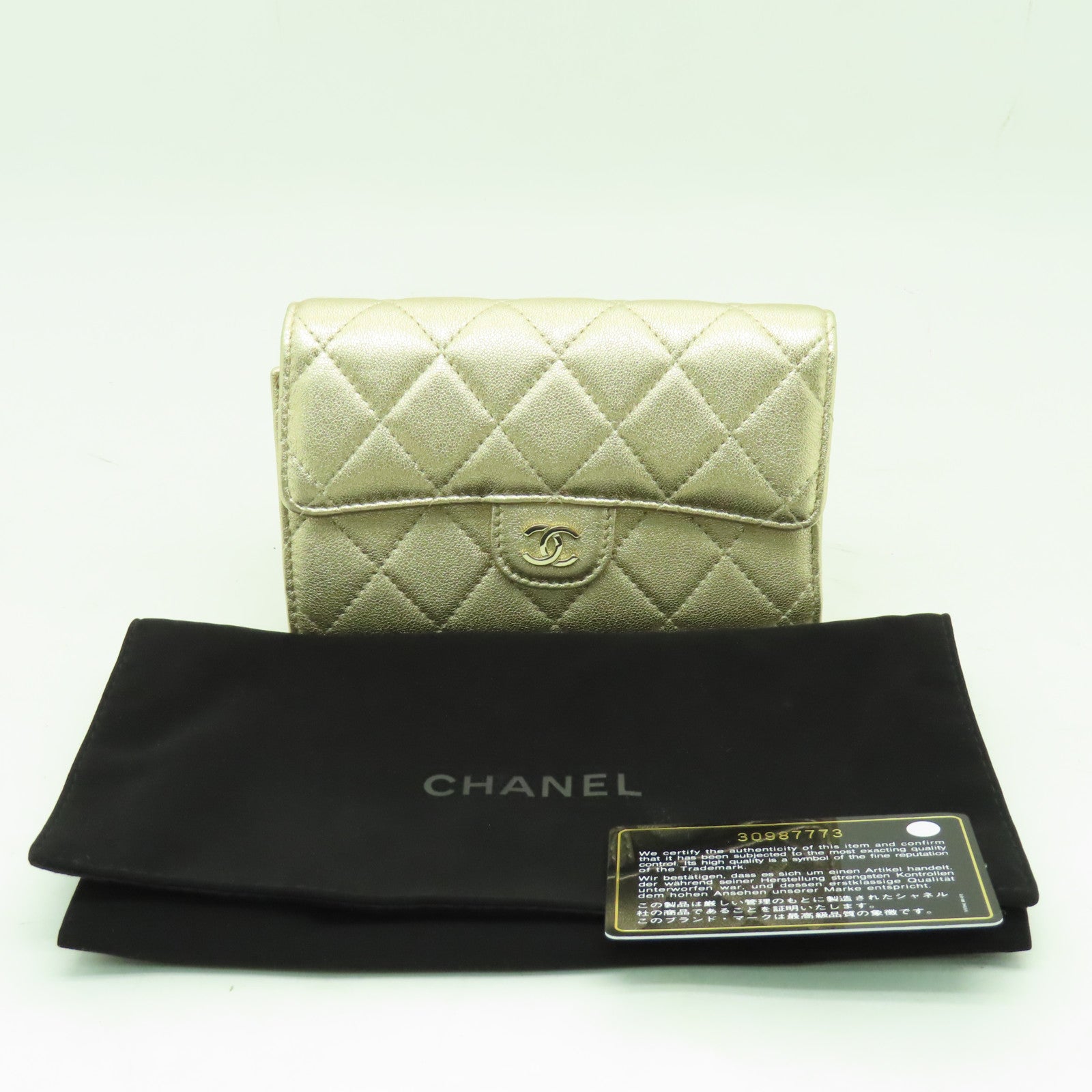 CHANEL 菱格羊皮皮革Classic Flap Wallet金扣長錢包金色