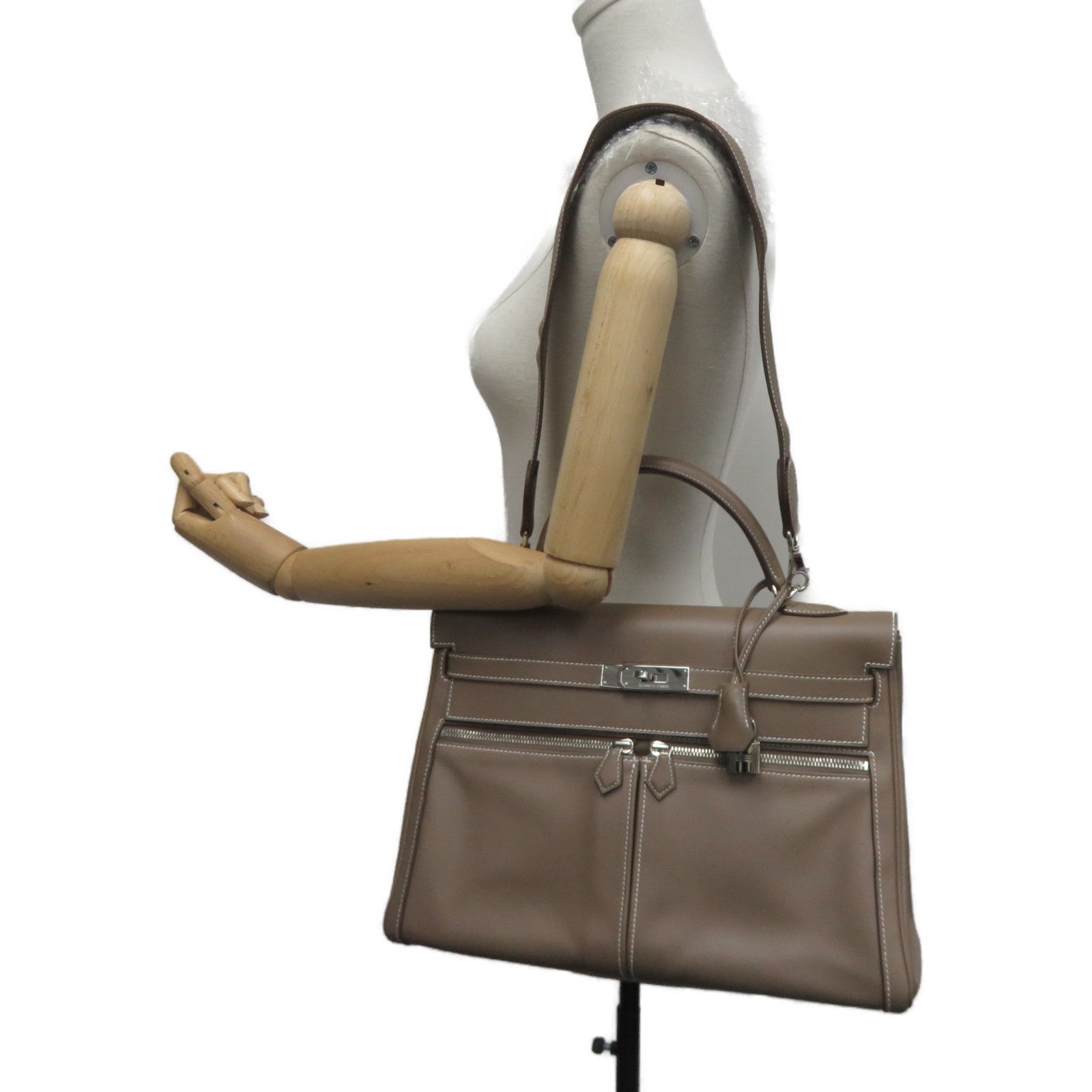HERMES [Sharp discount] Swift leather Kelly Lakis 35 silver buckle handle bag etoupe beige