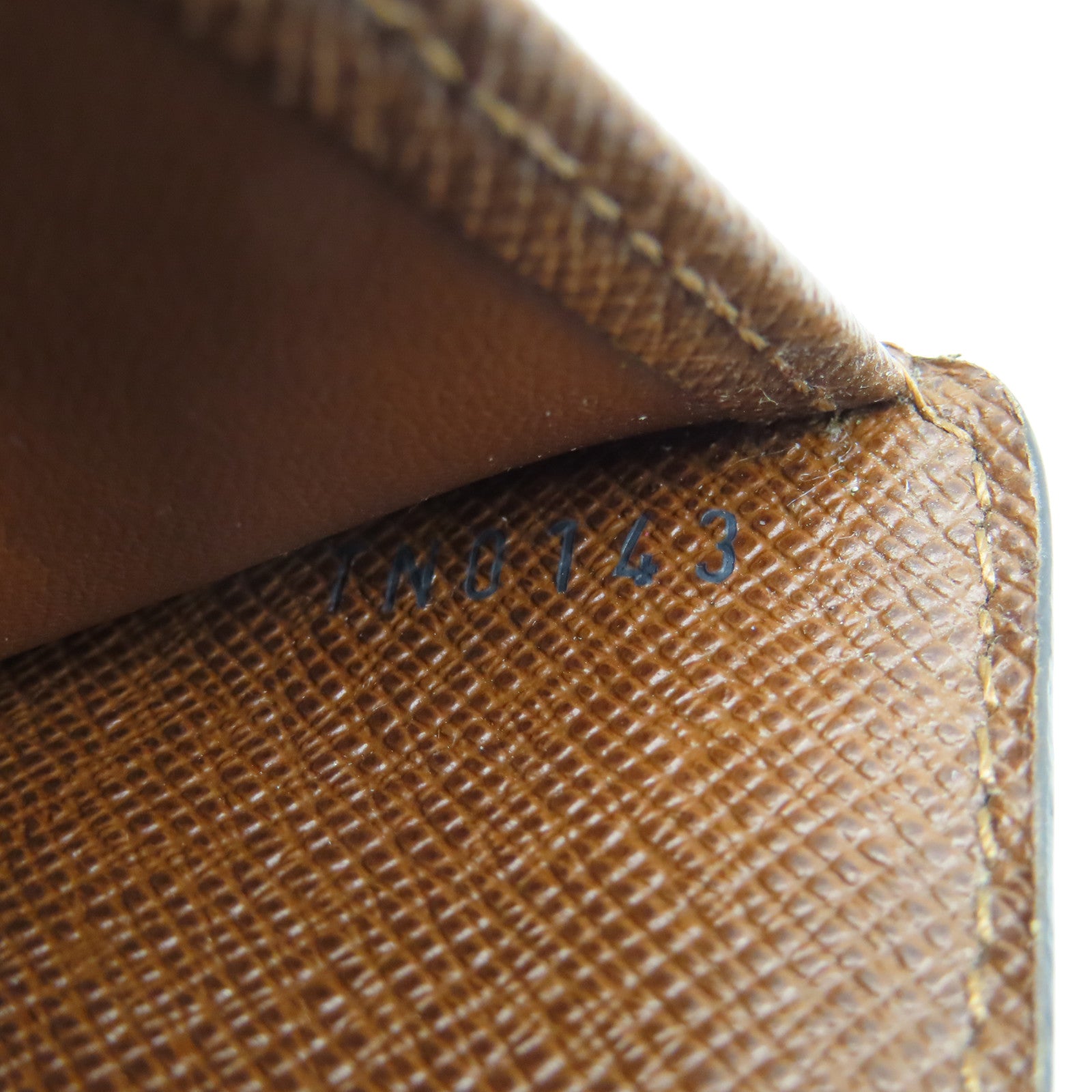 LOUIS VUITTON Monogram Joey Geldborse Wallet金扣錢包啡色