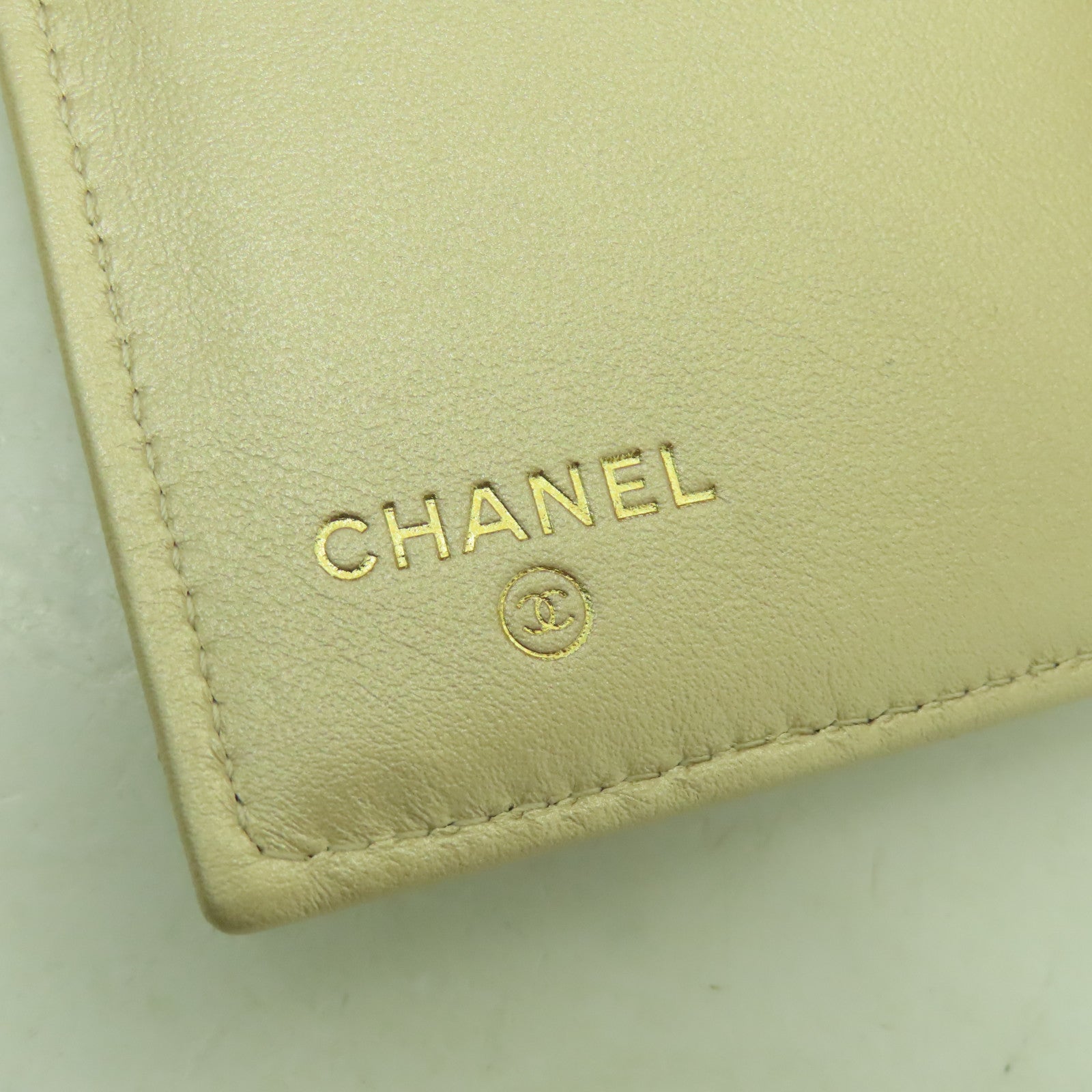 CHANEL 菱格羊皮皮革Classic Flap Wallet金扣長錢包金色