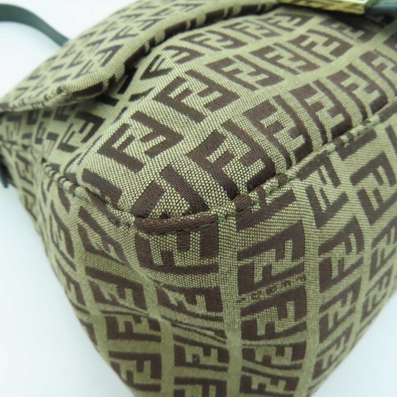 FENDI 帆布Shoulder Bag金扣肩背袋棕色/綠色