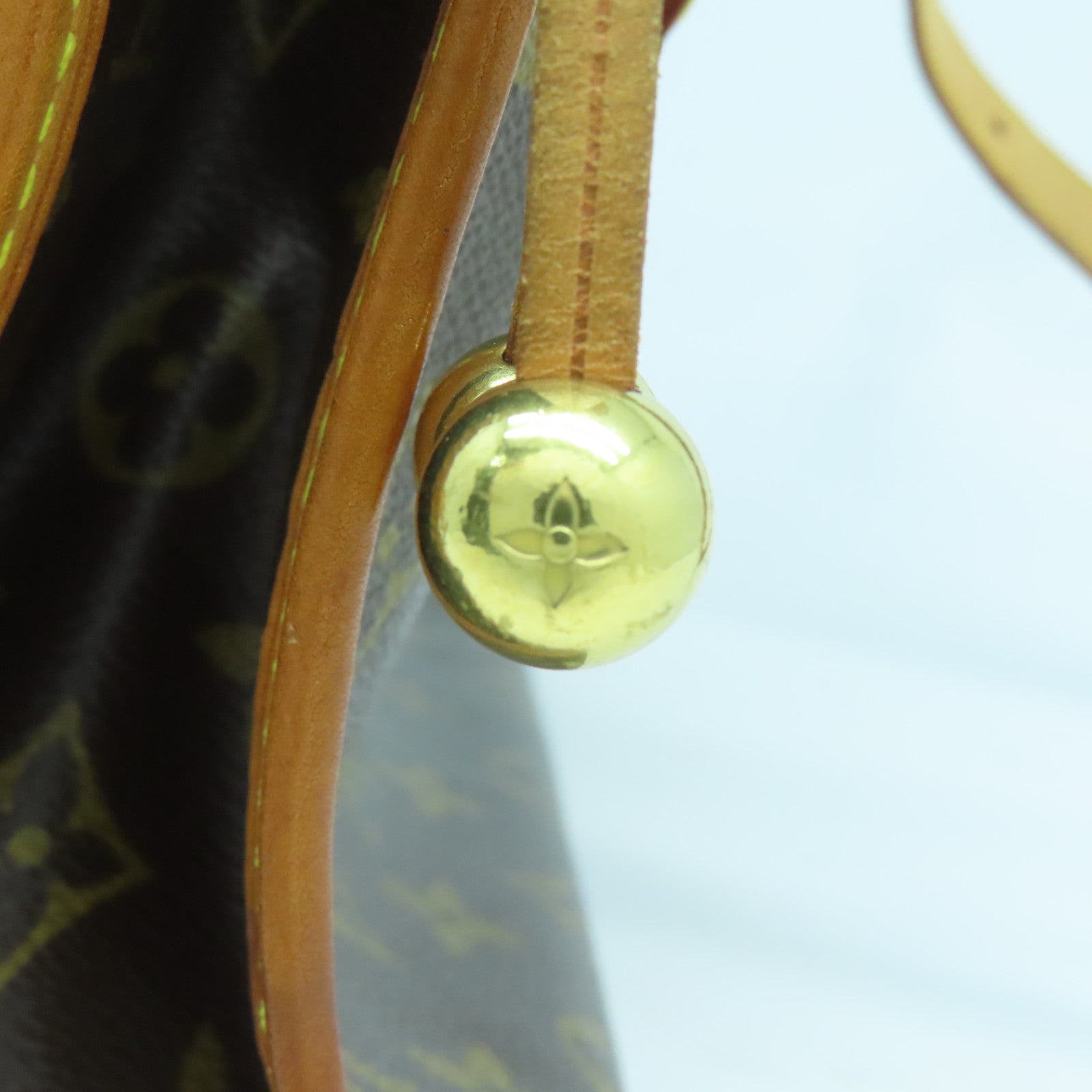 LOUIS VUITTON Monogram Popincort Haut金扣肩背袋啡色