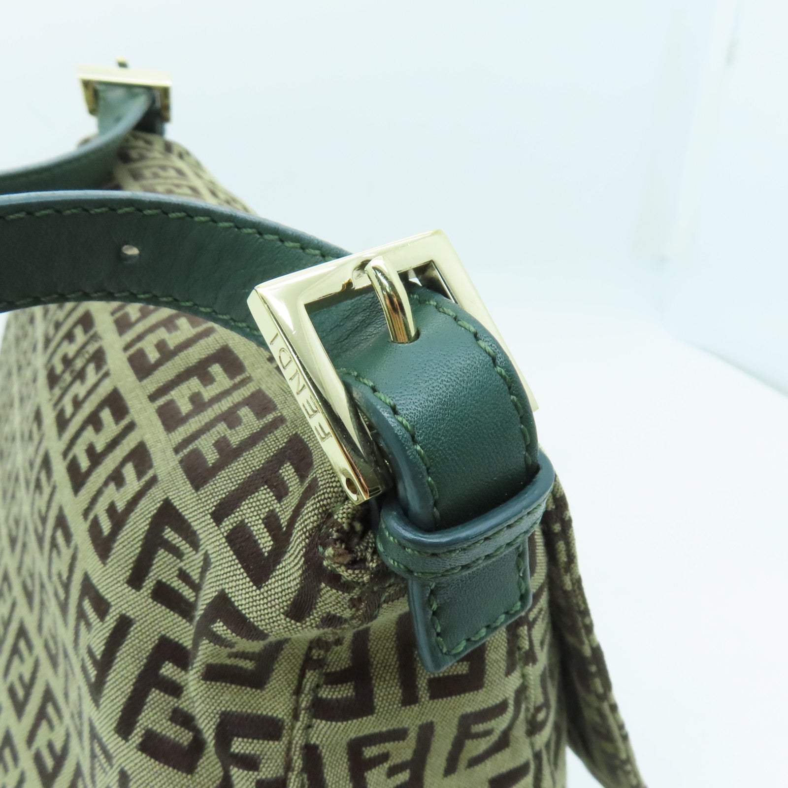 FENDI 帆布Shoulder Bag金扣肩背袋棕色/綠色