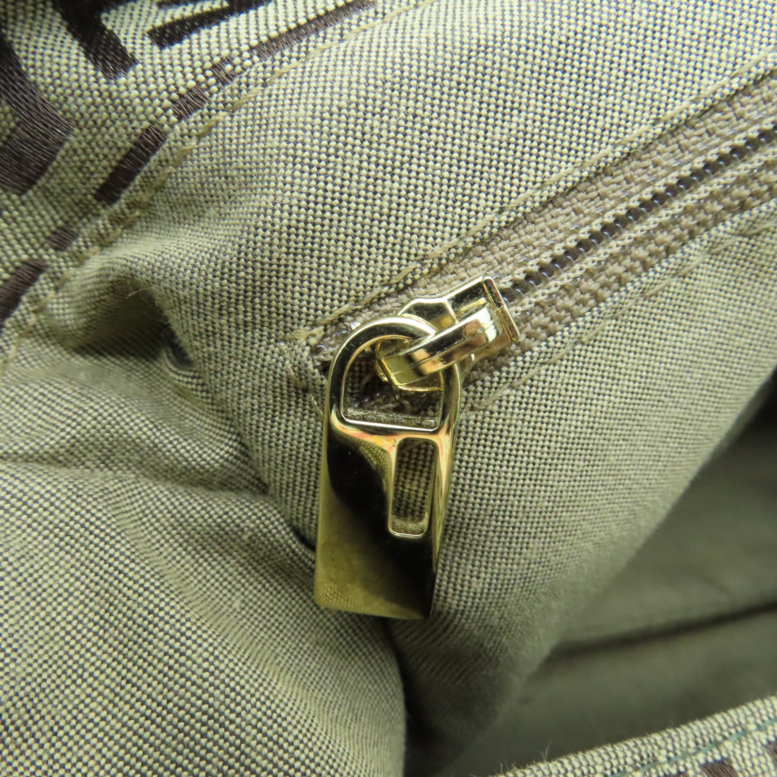 FENDI 帆布Shoulder Bag金扣肩背袋棕色/綠色