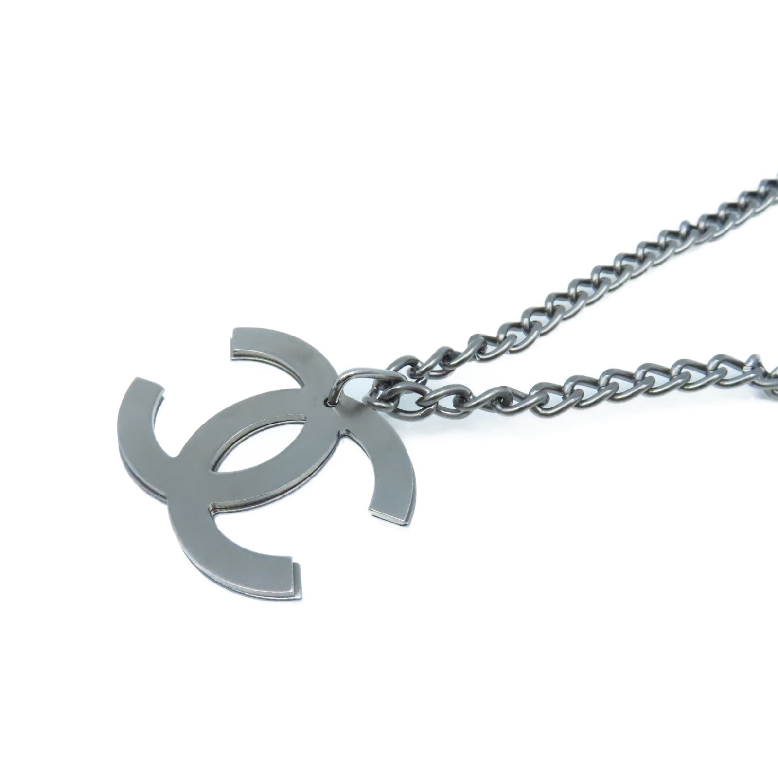 CHANEL 金屬/PVC CC Logo Necklace項鏈銀色