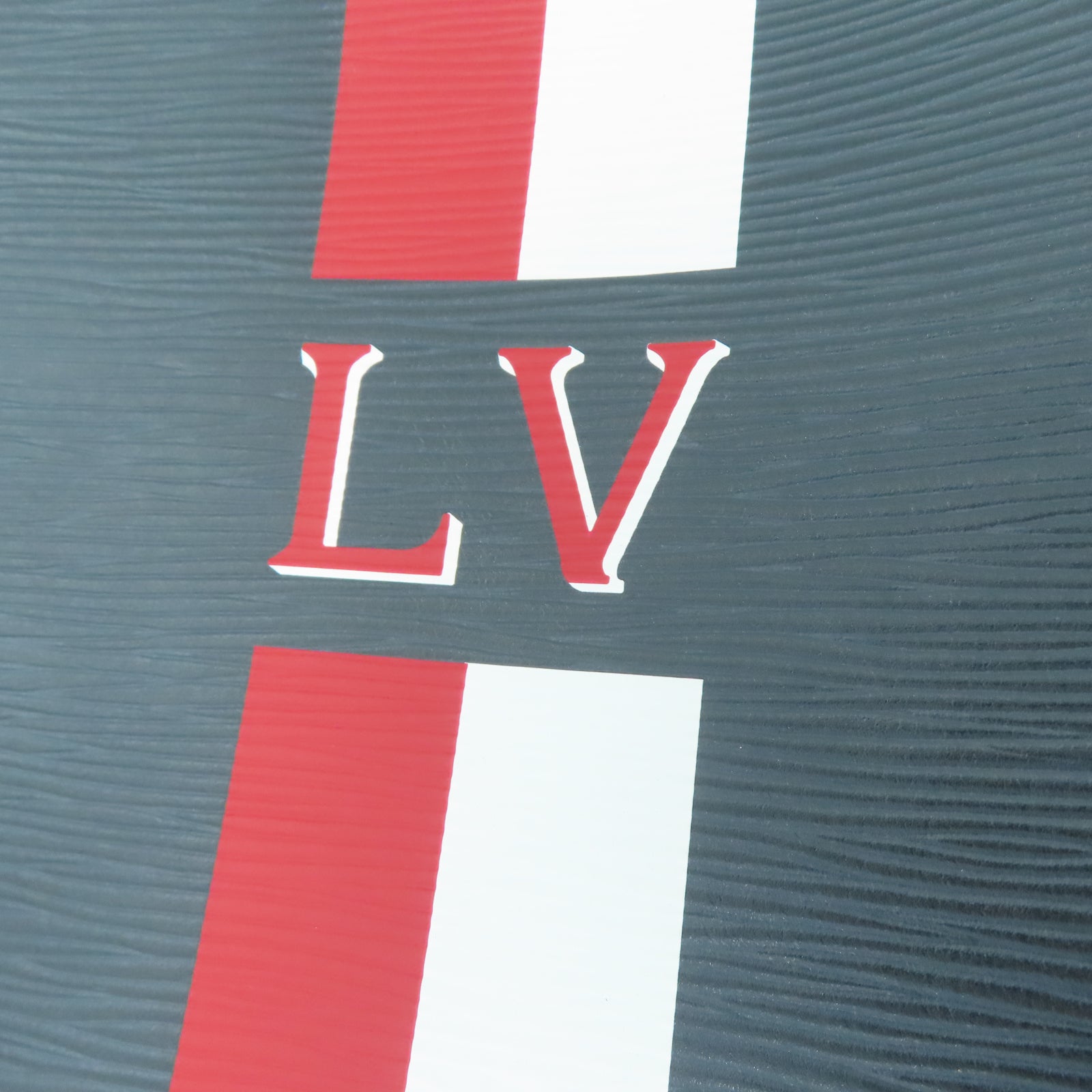 LOUIS VUITTON Epi皮革Christopher Messenger银扣肩背袋黑色