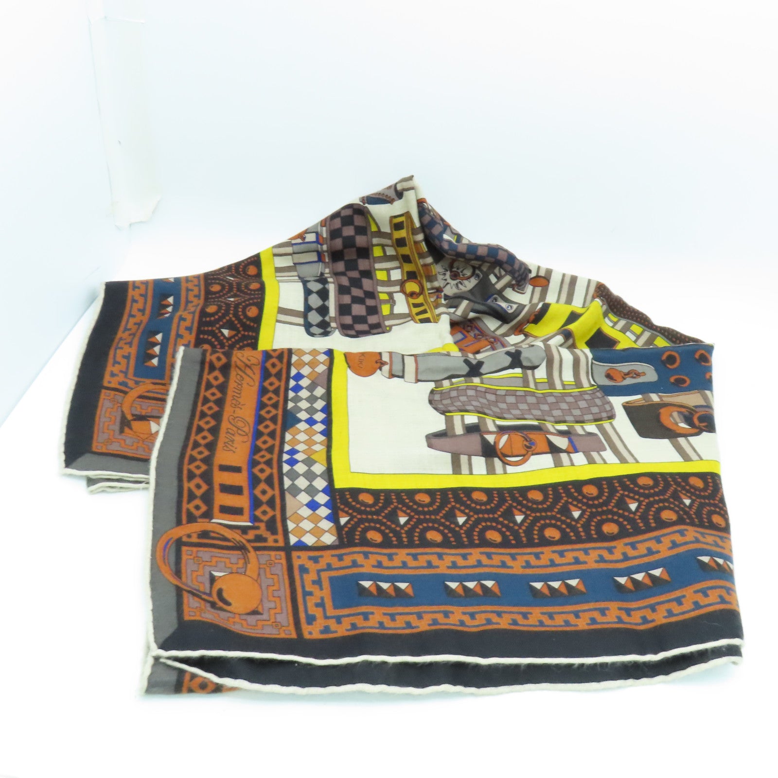 HERMES Cashmere Silk Scarf 140x140 Multicolor