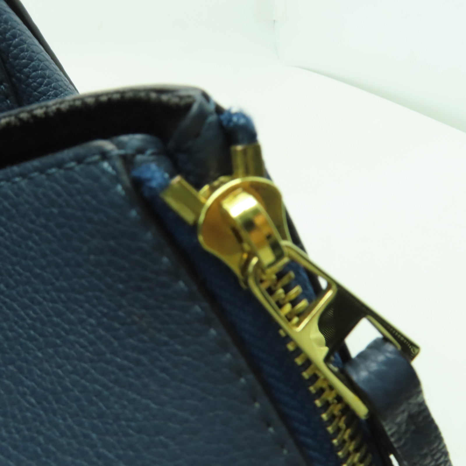 LOEWE 牛皮皮革Hammock Bag金扣手挽肩背兩用袋藍色