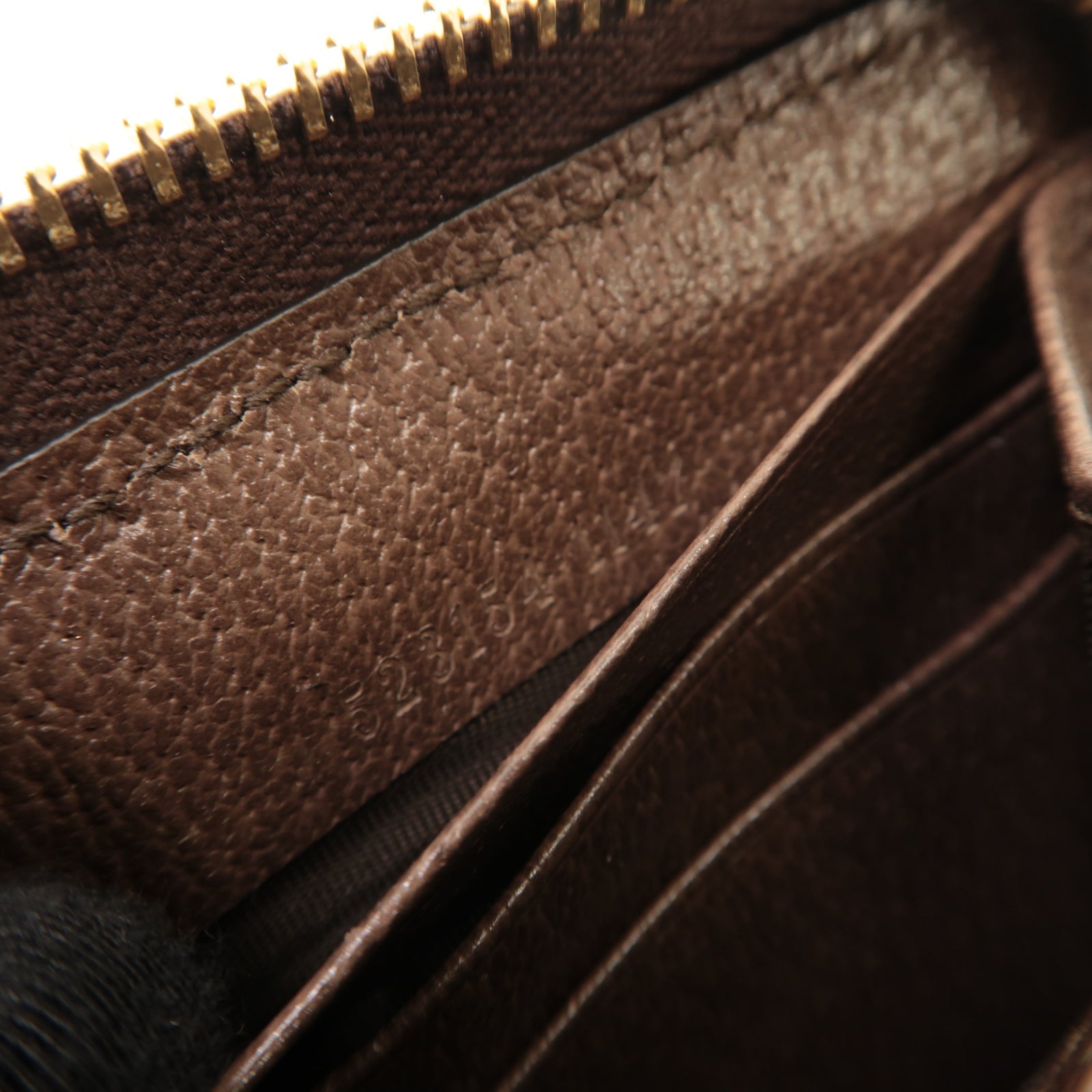 GUCCI 塗層帆布Zipped Long Wallet金扣長錢包棕色