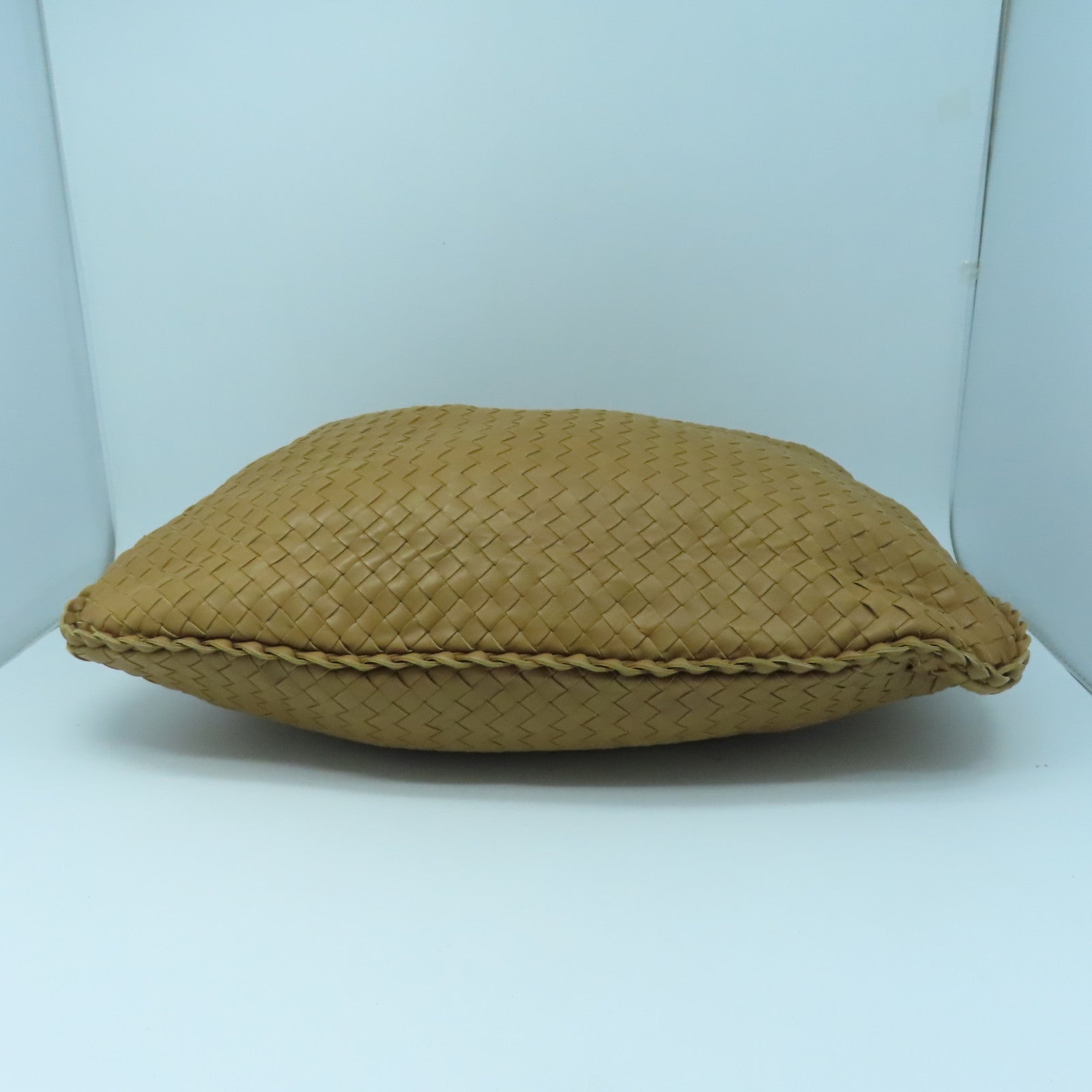 BOTTEGA VENETA 織紋皮革Shoulder Bag金扣肩背袋啡色