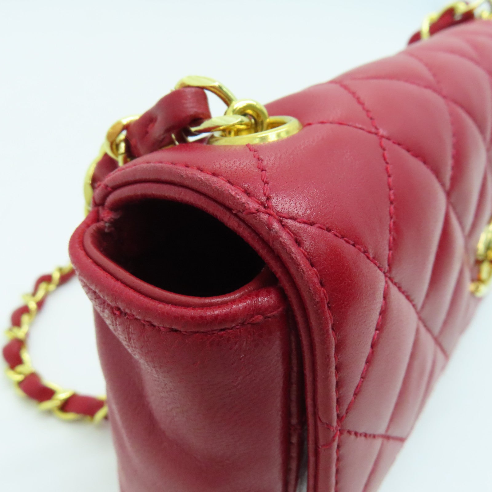 CHANEL 菱格羊皮皮革Chain Shoulder金扣鏈帶肩背袋紅色