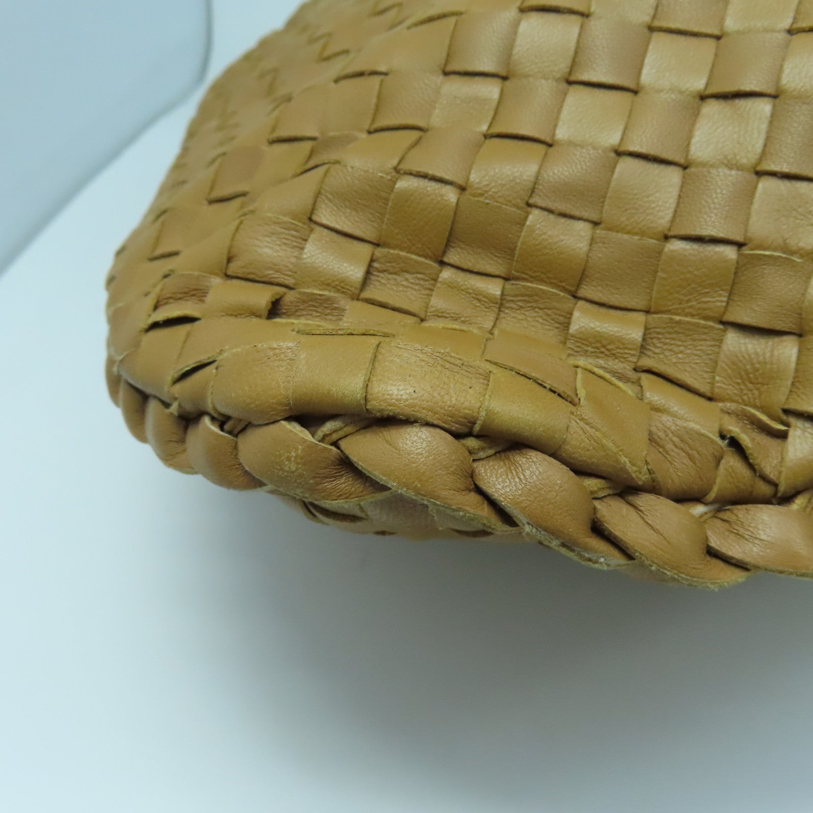 BOTTEGA VENETA 織紋皮革Shoulder Bag金扣肩背袋啡色