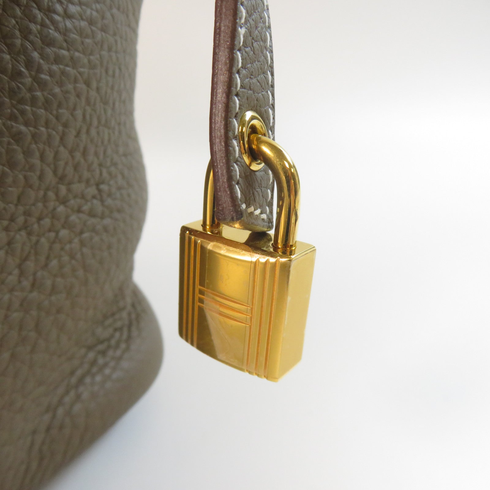 HERMES Clemence皮革Picotin PM金扣手挽袋灰色