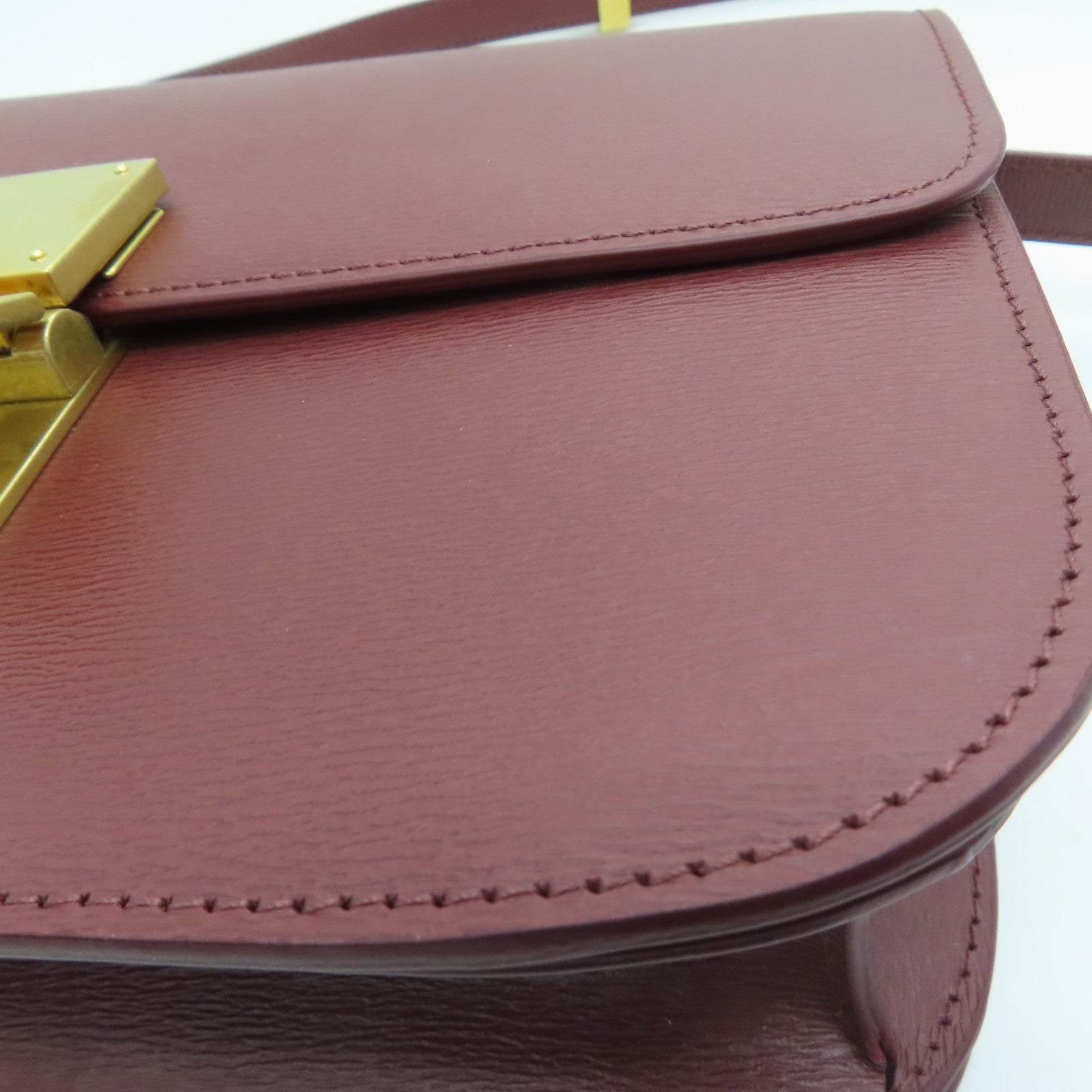 CELINE 【激减优惠】牛皮皮革Classic Box金扣肩背袋啡色
