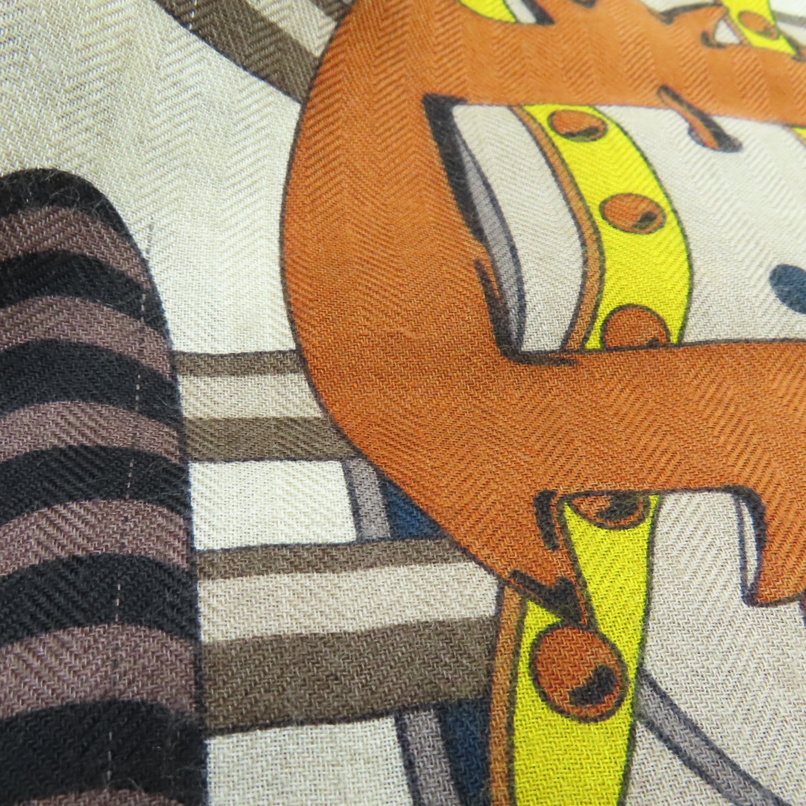 HERMES Cashmere Silk Scarf 140x140 Multicolor